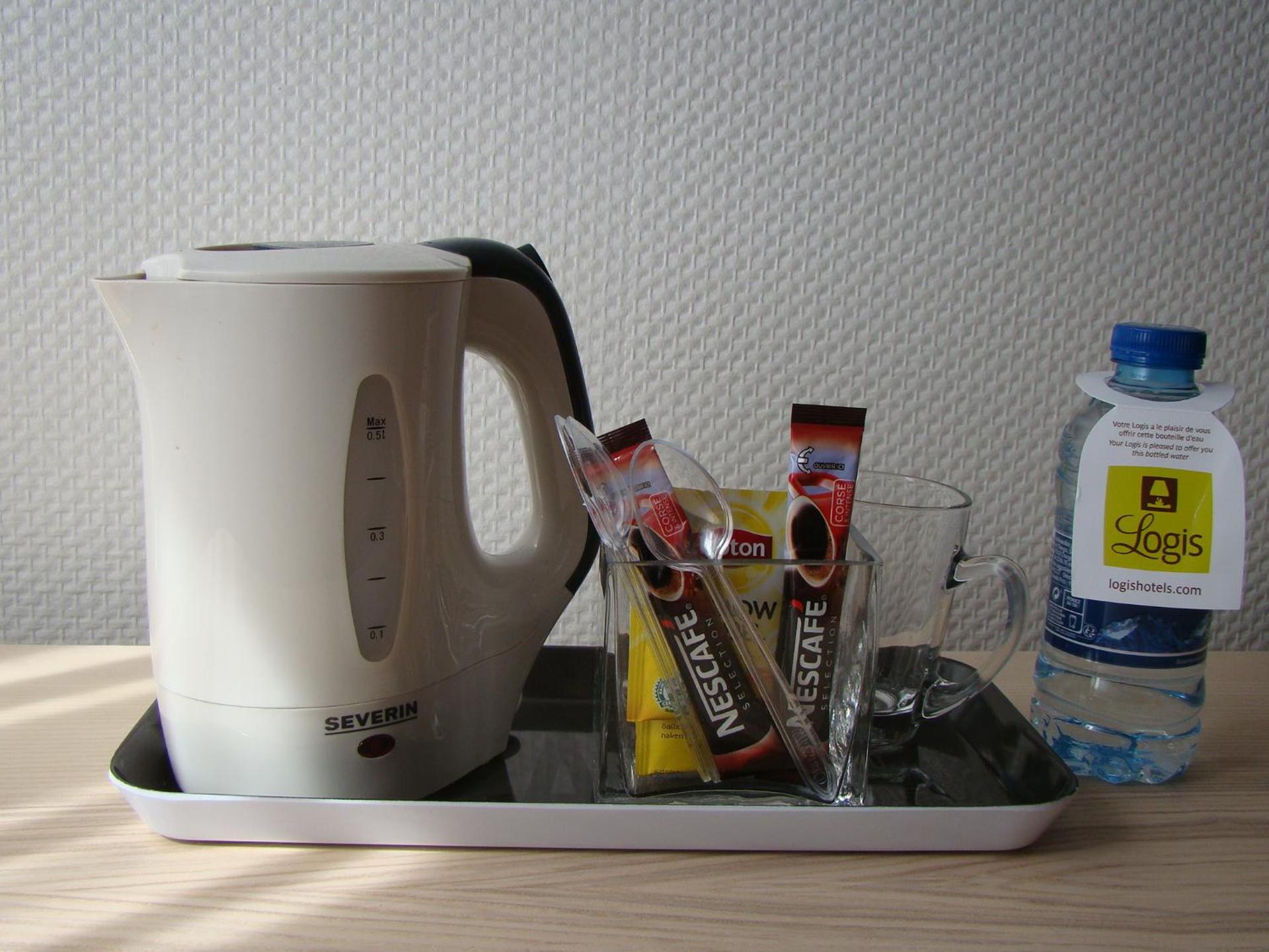 Coffee/tea facilities