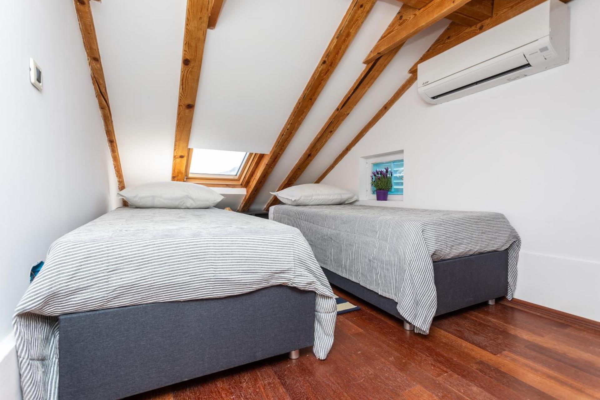 Little house in Baška