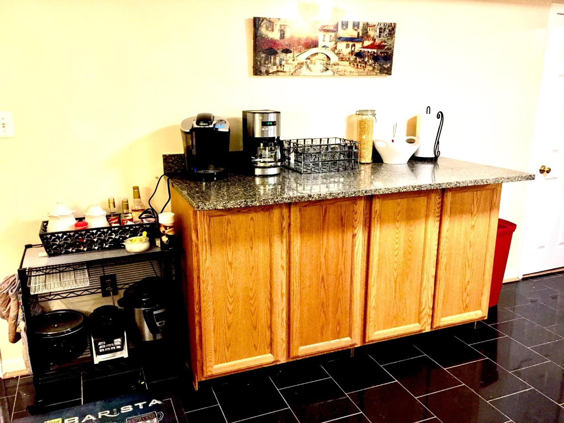 Coffee/tea facilities