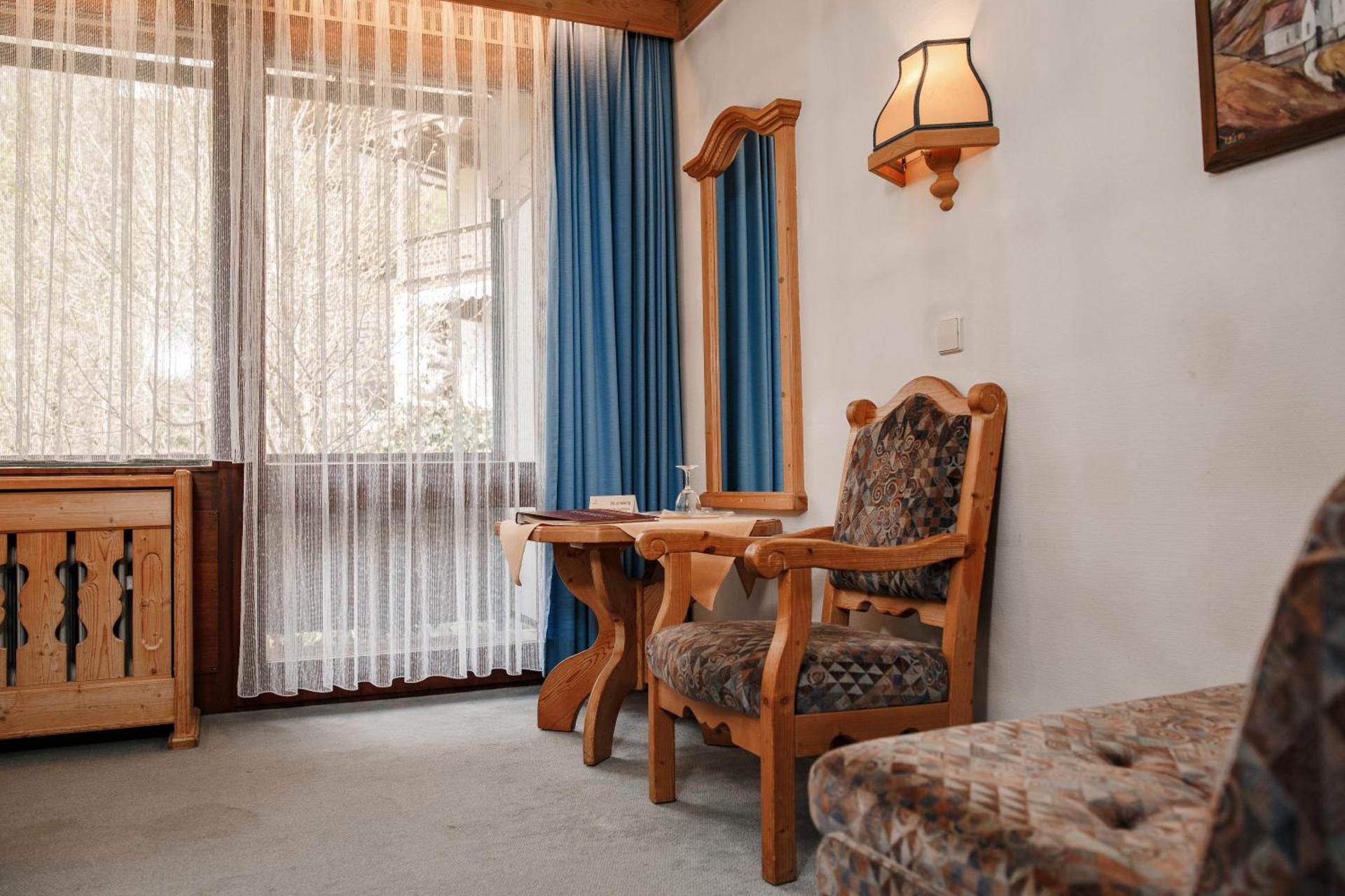 Classic Plus Single Room