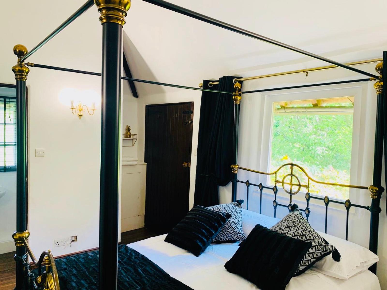 Oldlands Farmhouse Gatwick