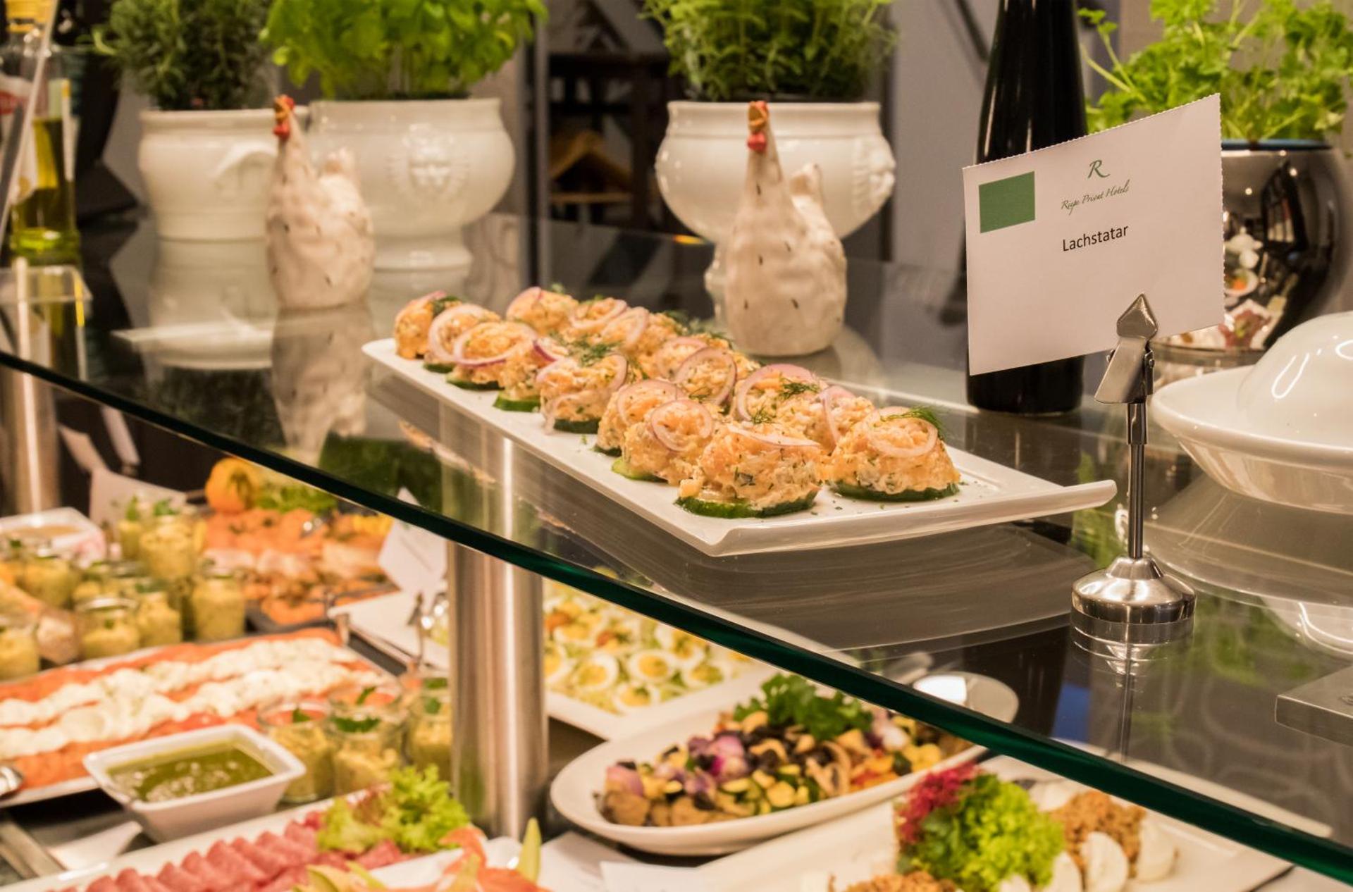 Restaurant/places to eat