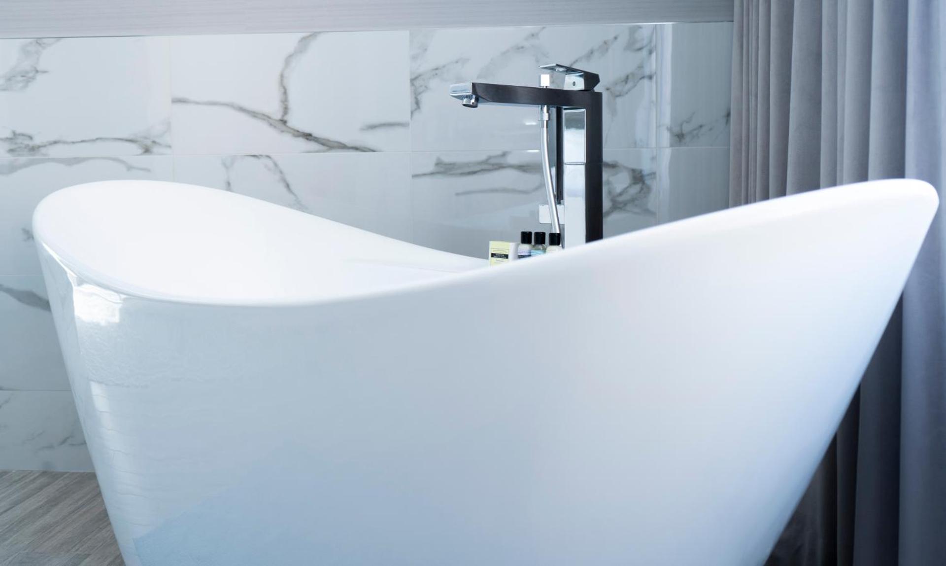 Executive Plaza Hotel & Conference Centre, Metro Vancouver