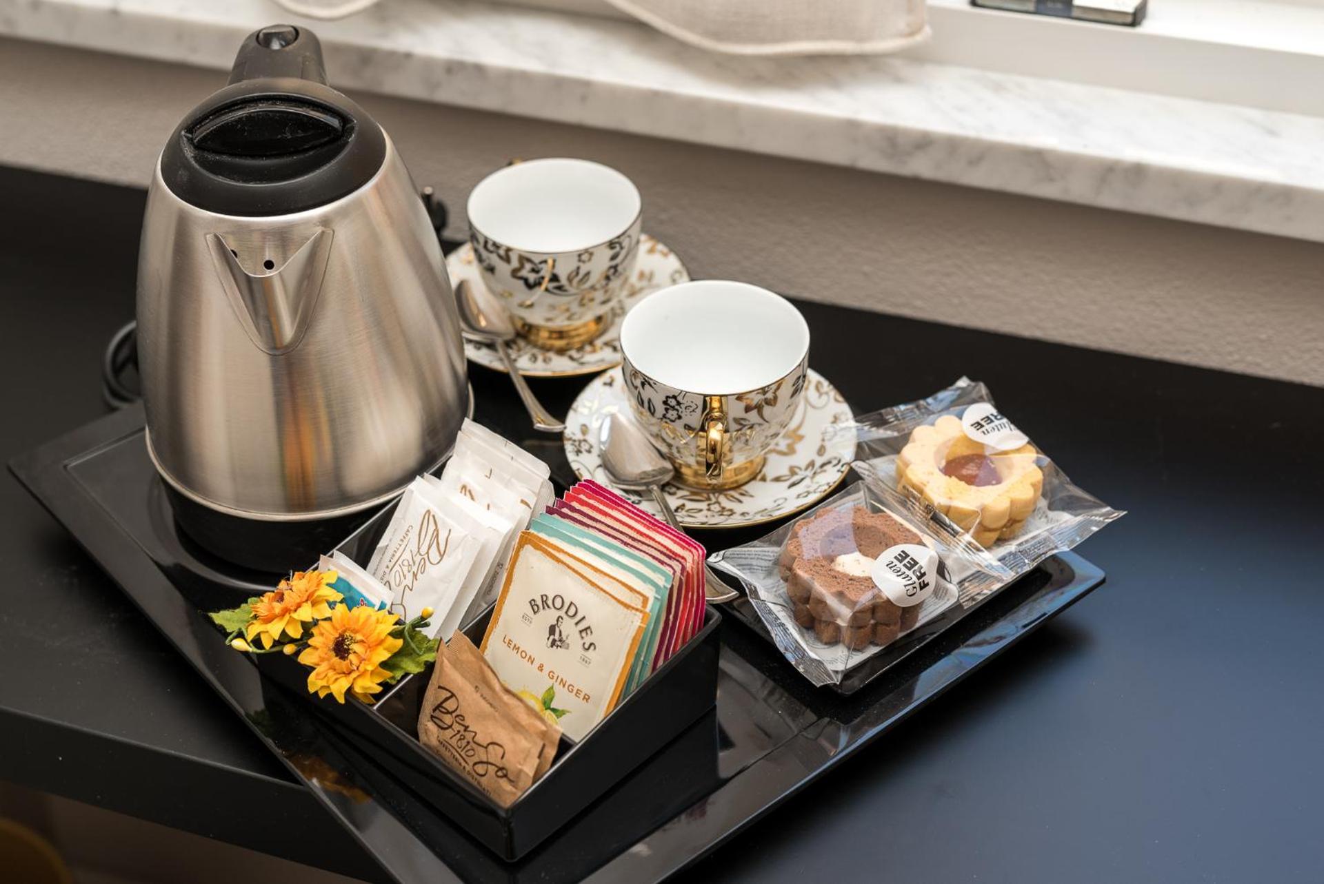 Coffee/tea facilities