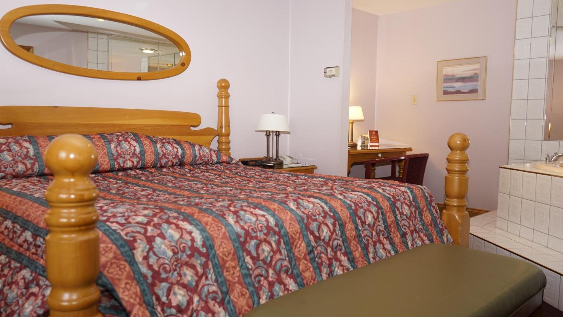 McIntosh Country Inn & Conference Centre