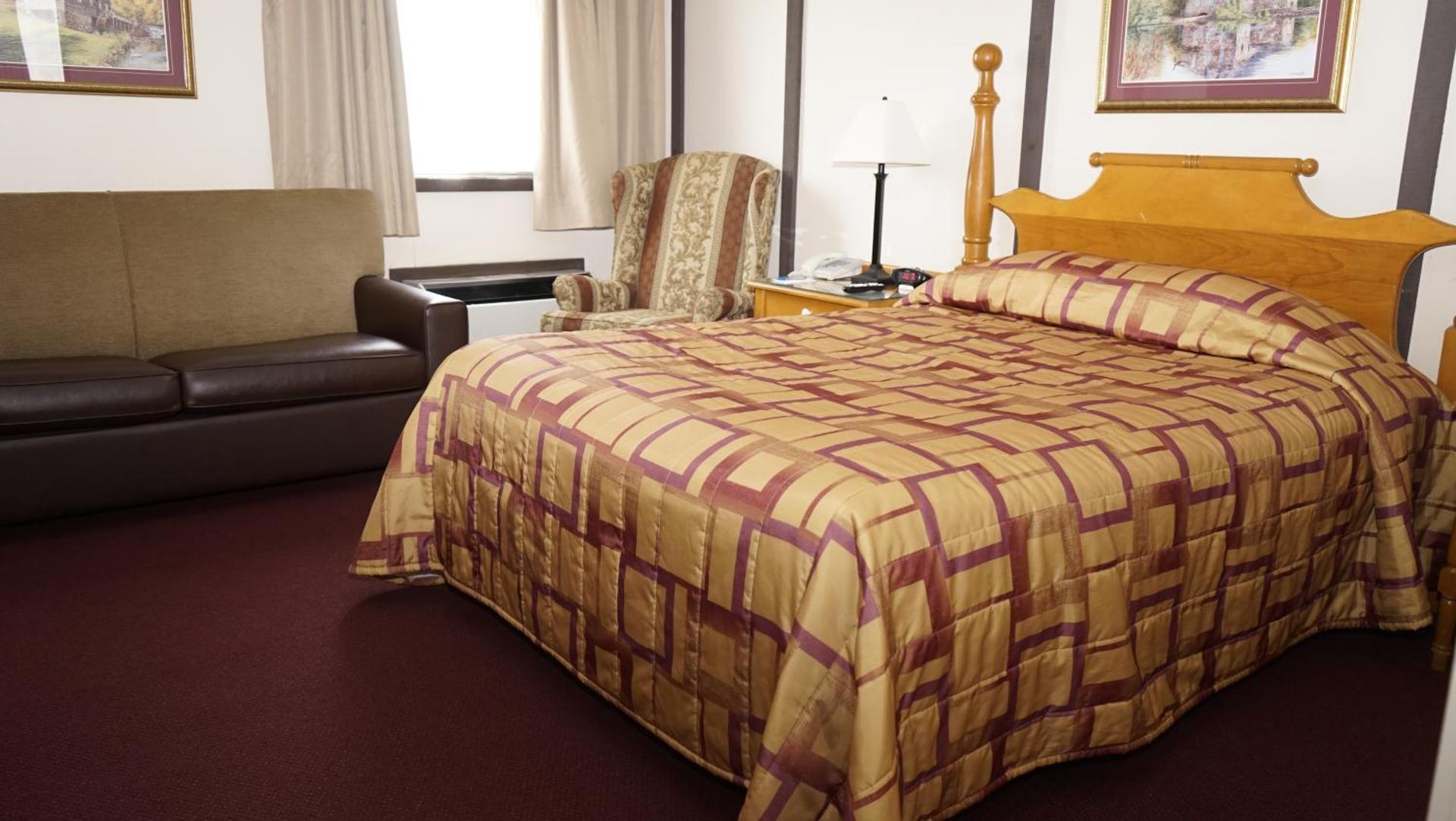 McIntosh Country Inn & Conference Centre