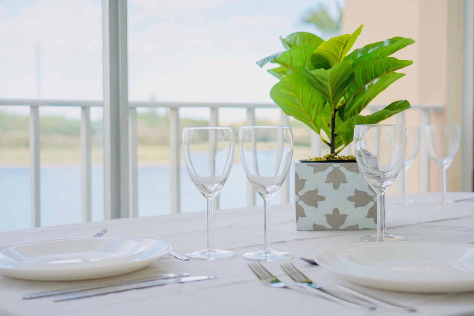 Appart 6 pers vue mer-piscine-parking-clim-wifi