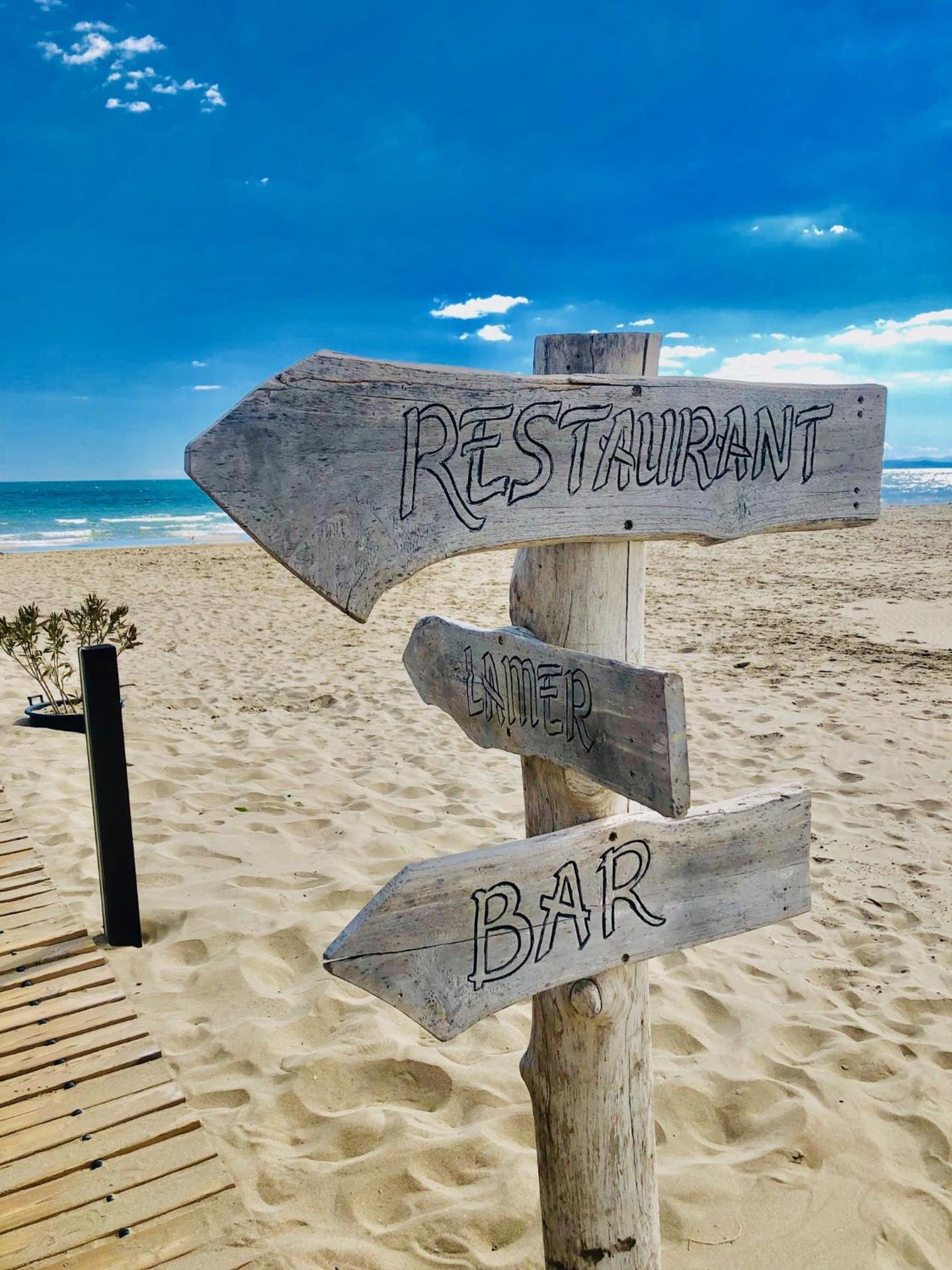 Appart 6 pers vue mer-piscine-parking-clim-wifi