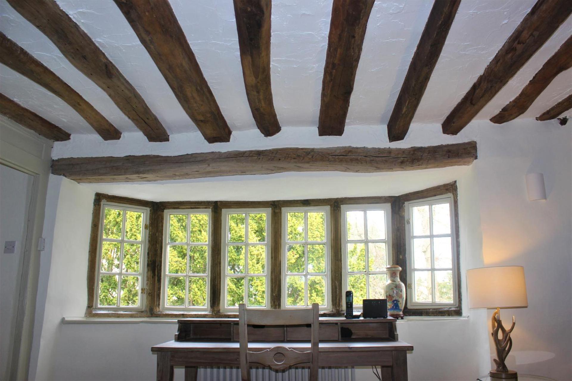 Historic Grade II Listed Homely Cottage