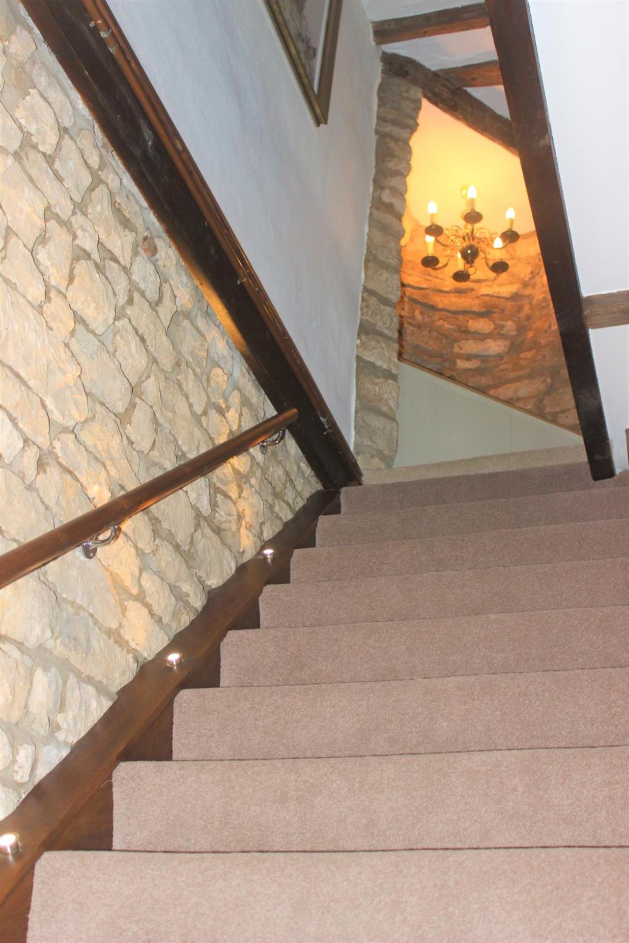 Historic Grade II Listed Homely Cottage