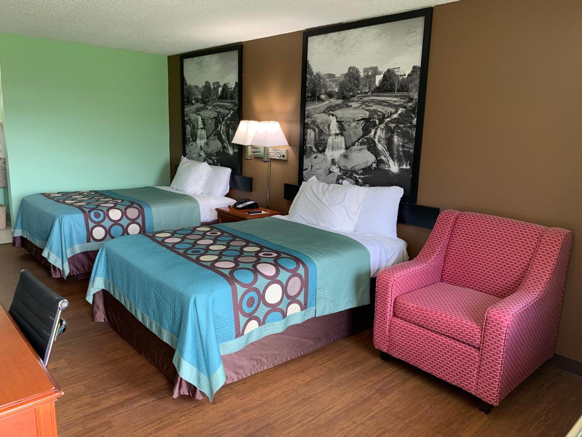 Super 8 by Wyndham Gaffney