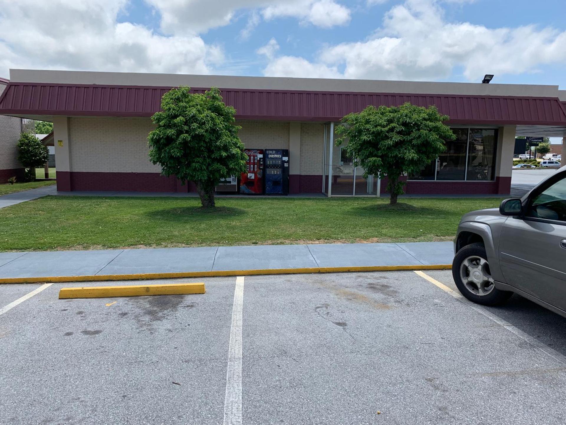 Super 8 by Wyndham Gaffney