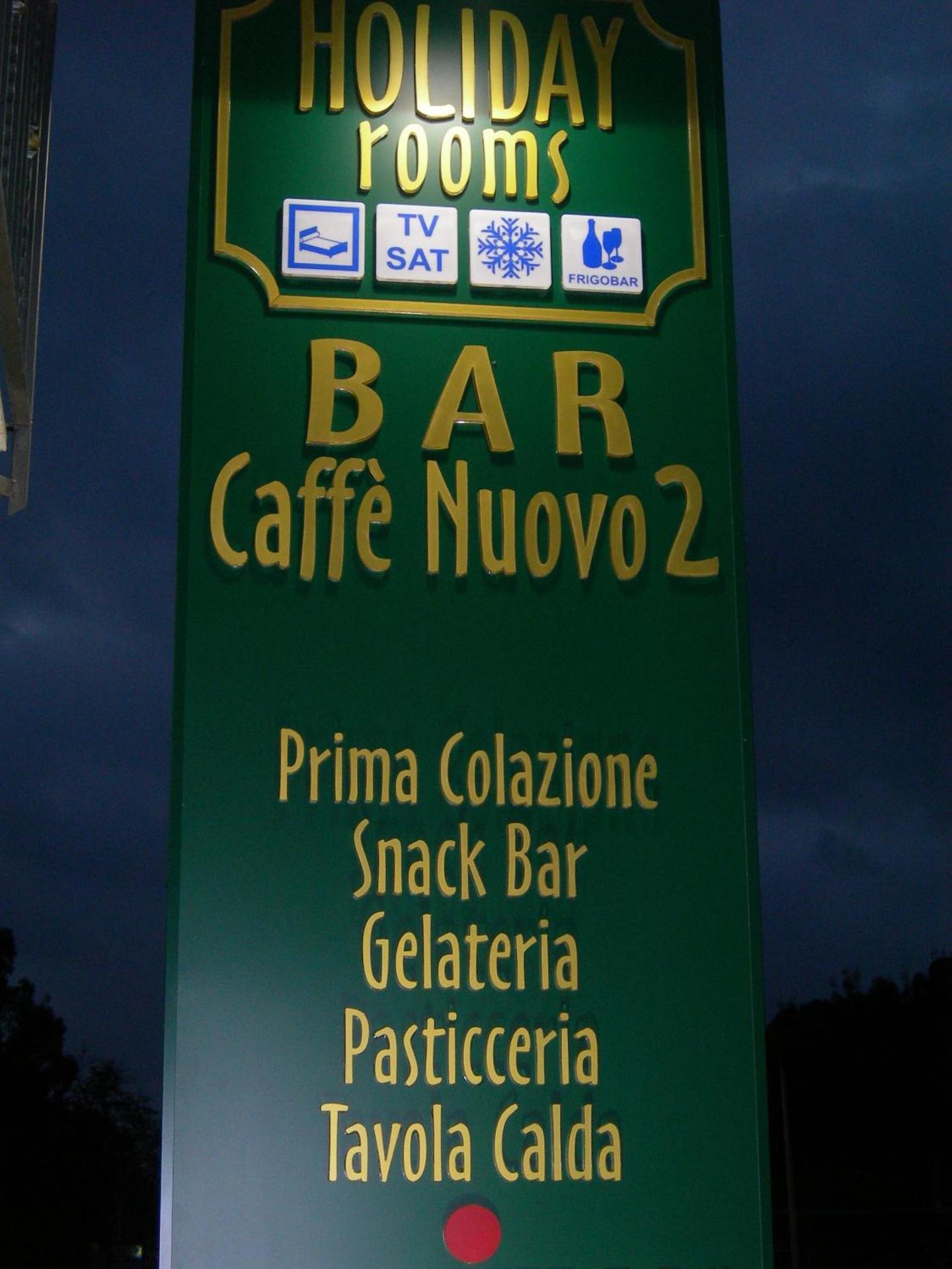 Caffè Nuovo 2 Holiday Rooms