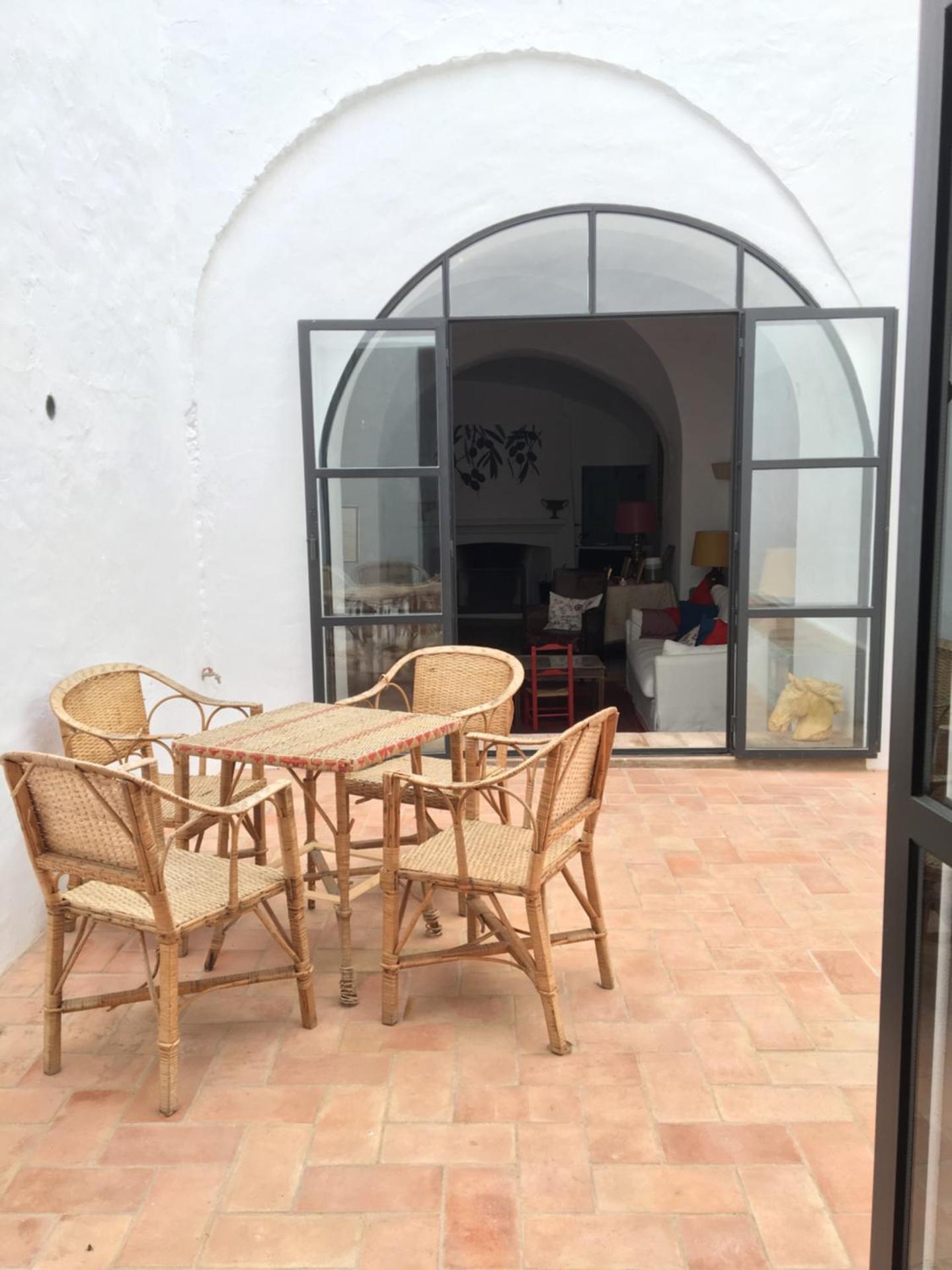 Inner courtyard view