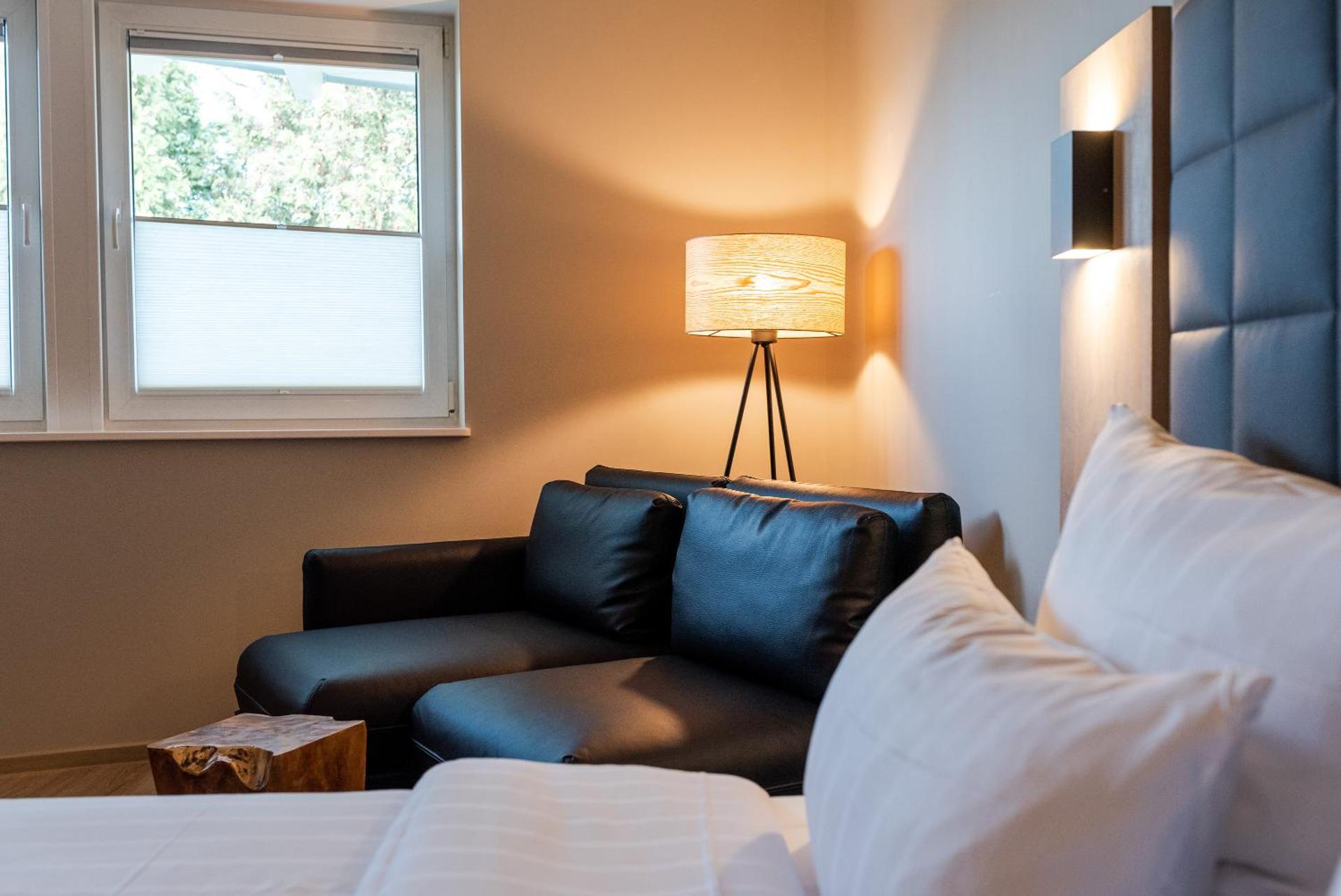 Hotel Circle Inn - Closest to Air Base