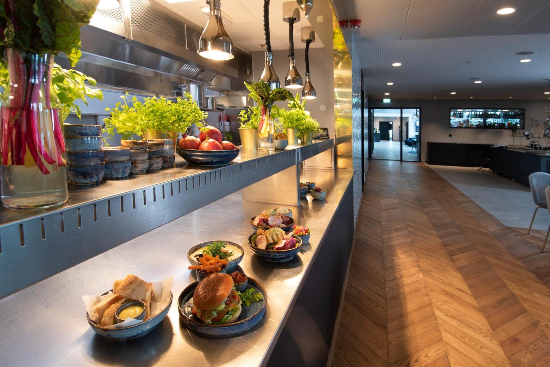 Restaurant/places to eat