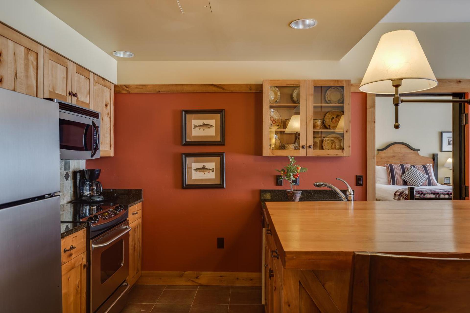 Kitchen or kitchenette