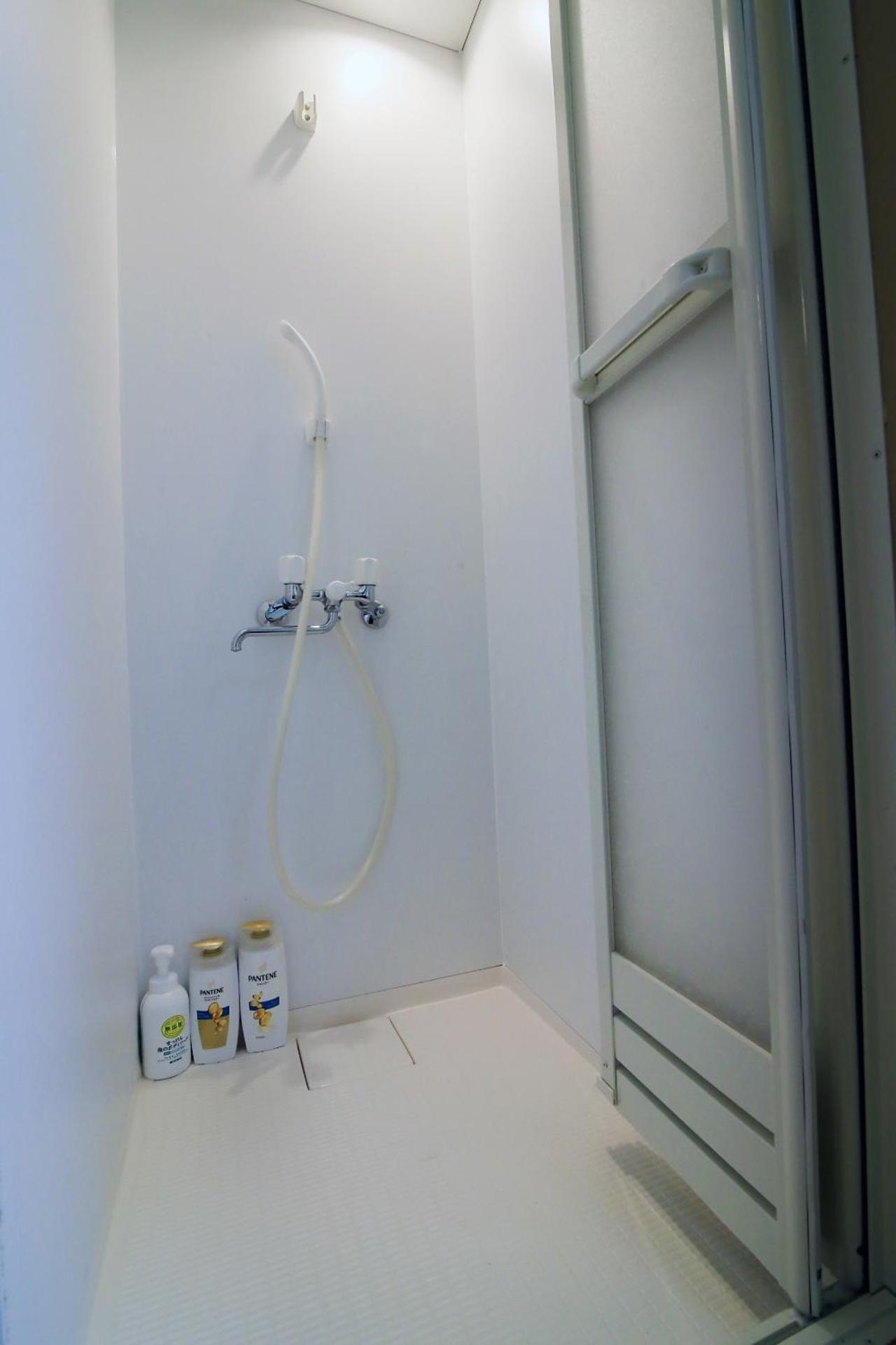 Spacious Tokyo Apartment for 6-8 Guests!! 1 min to Morisita Station , Direct to Shinjuku