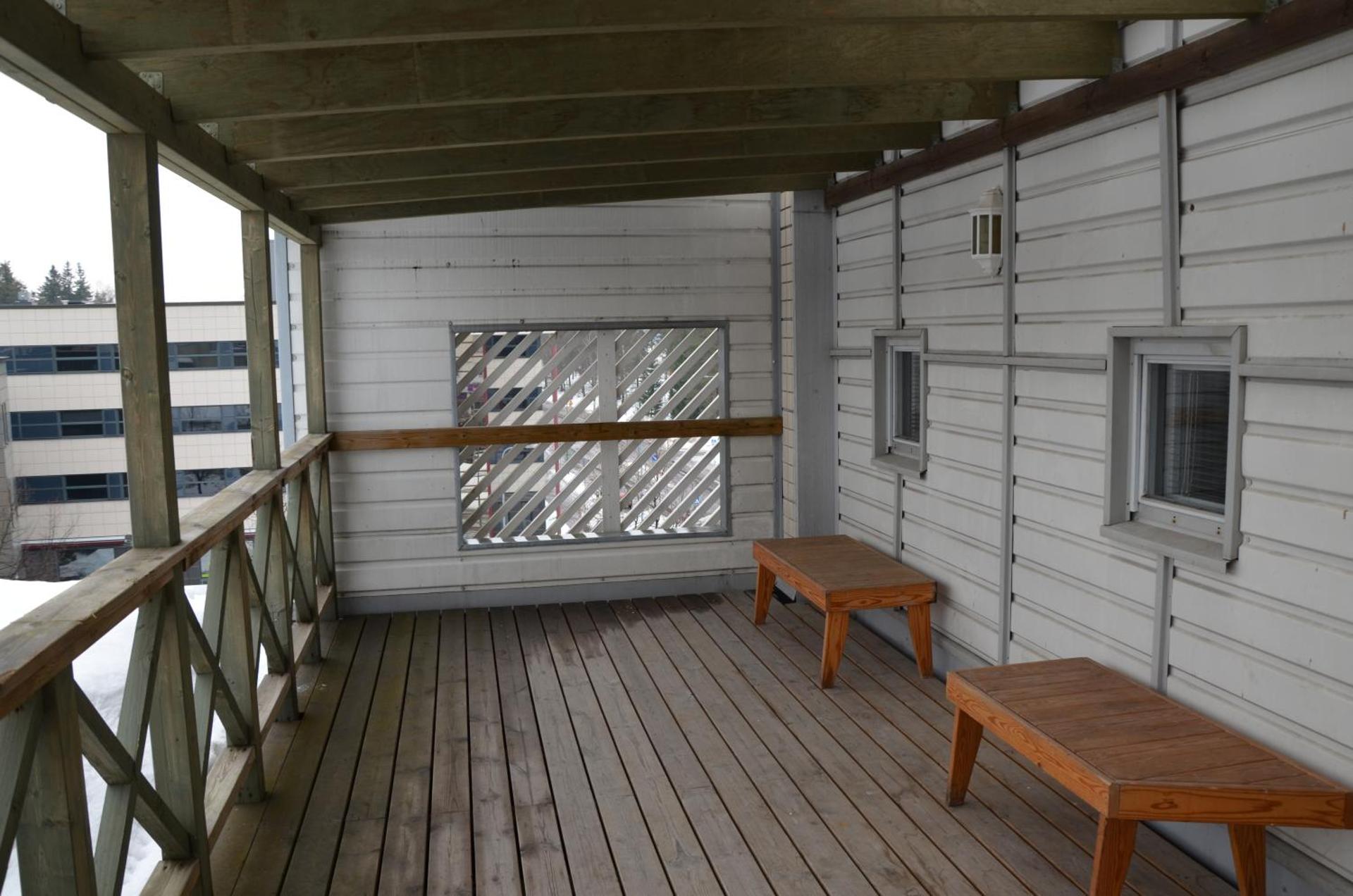 Family Room with Lake View