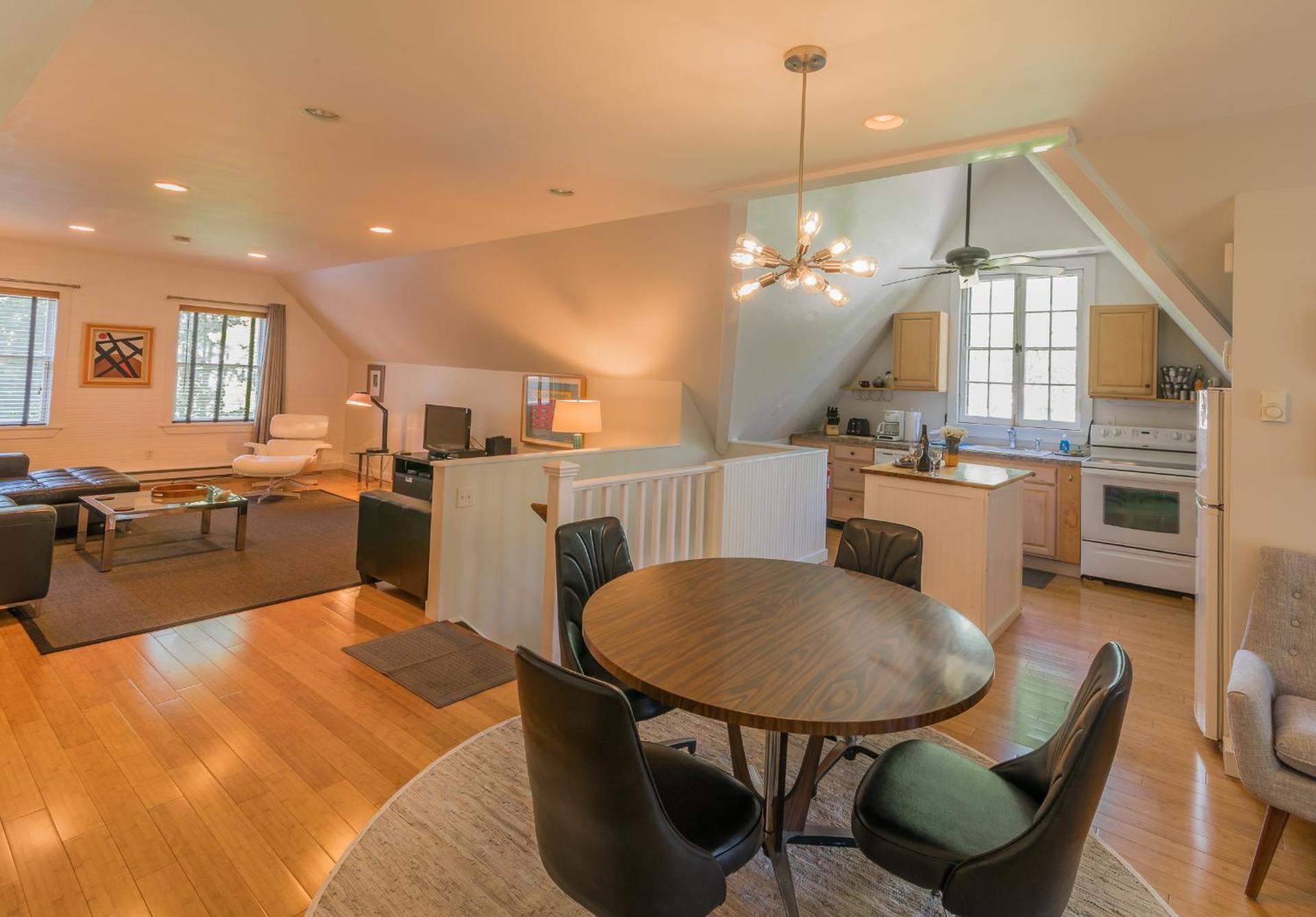 The Carriage House Loft