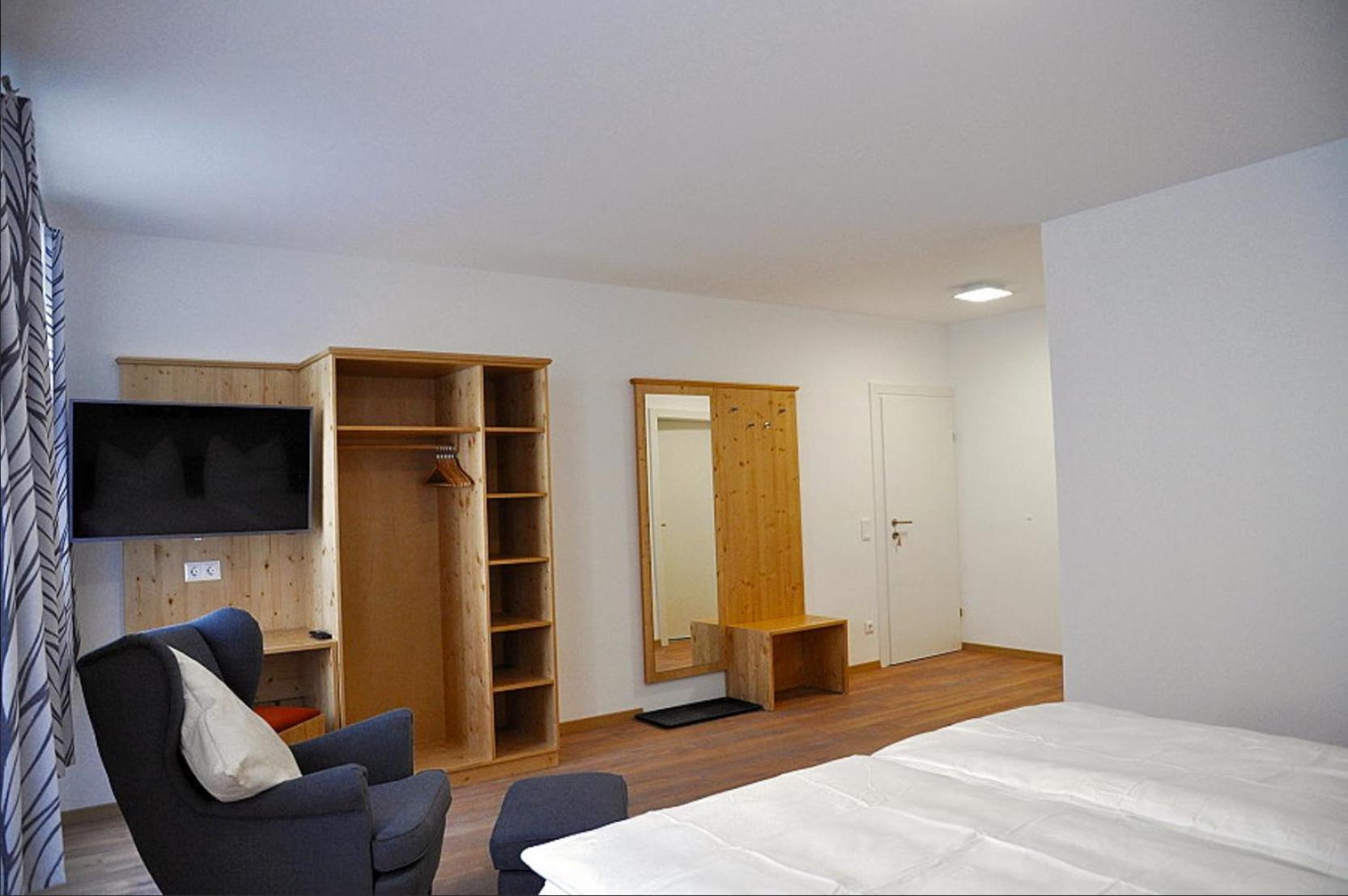 Bed Bike & Breakfast