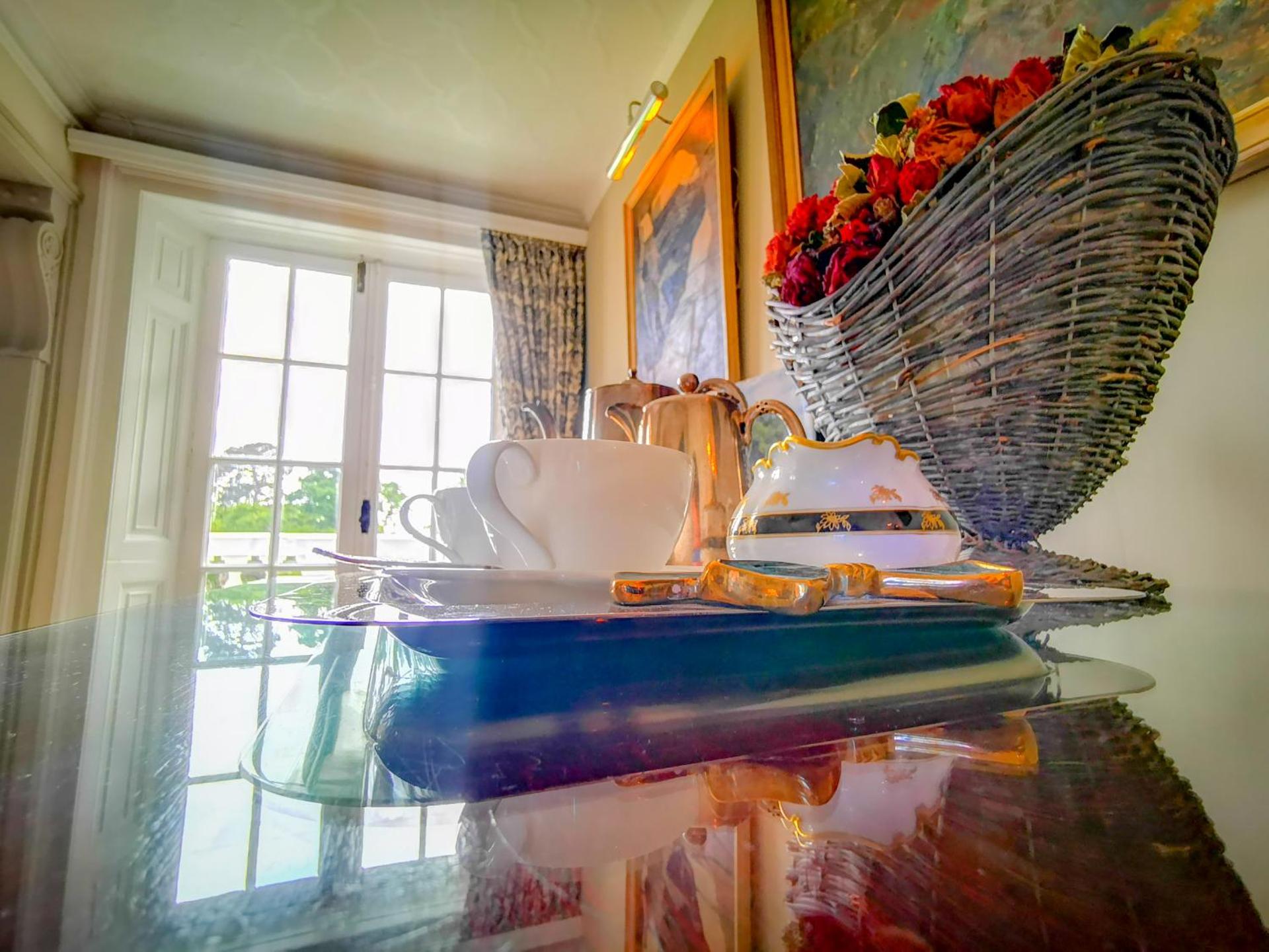 Coffee/tea facilities