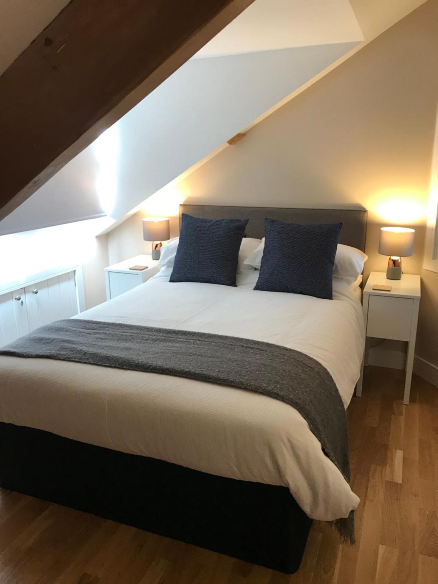 Apartment 4, 1 Laura Place