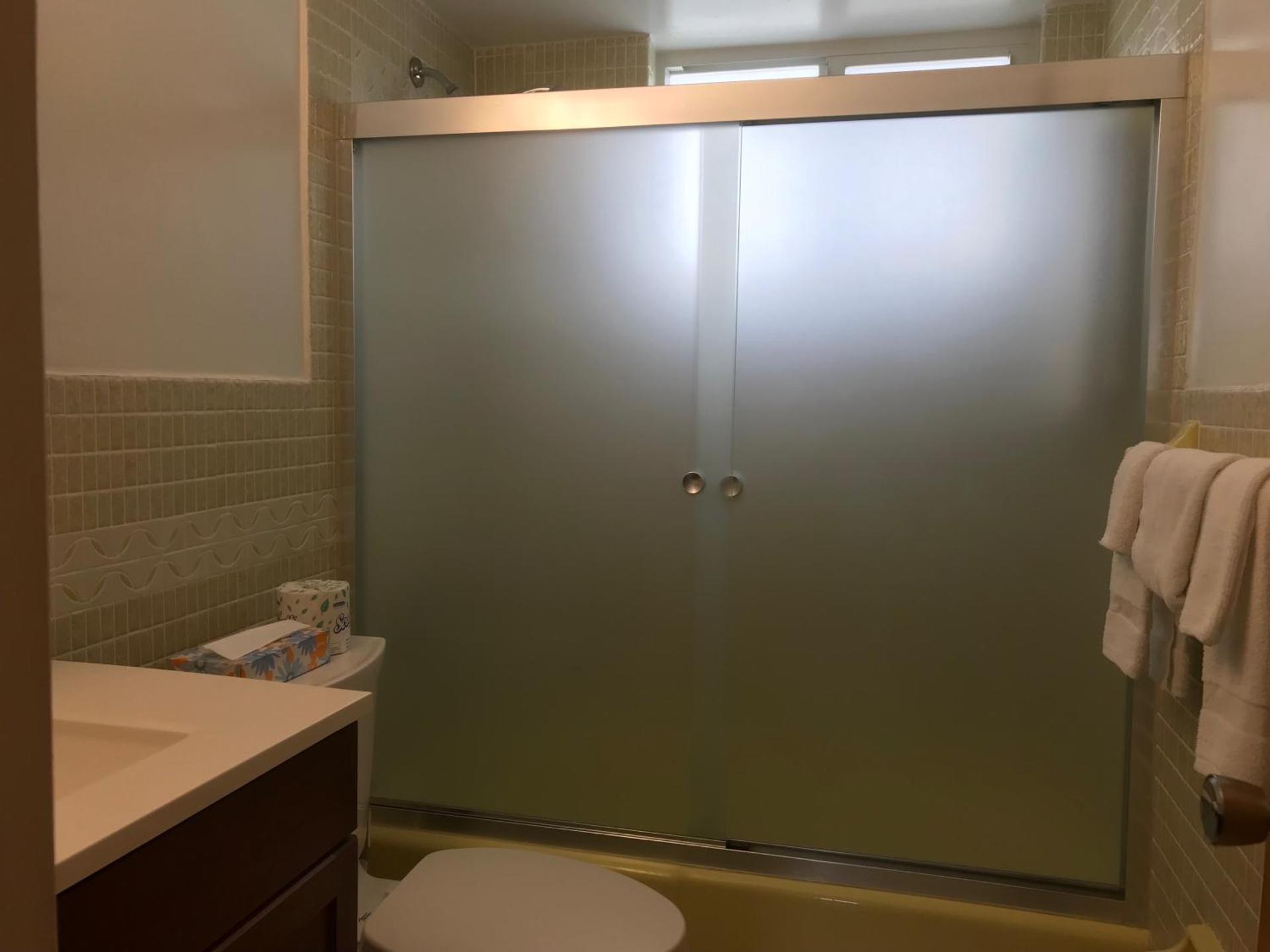 Shell Motel Hollywood