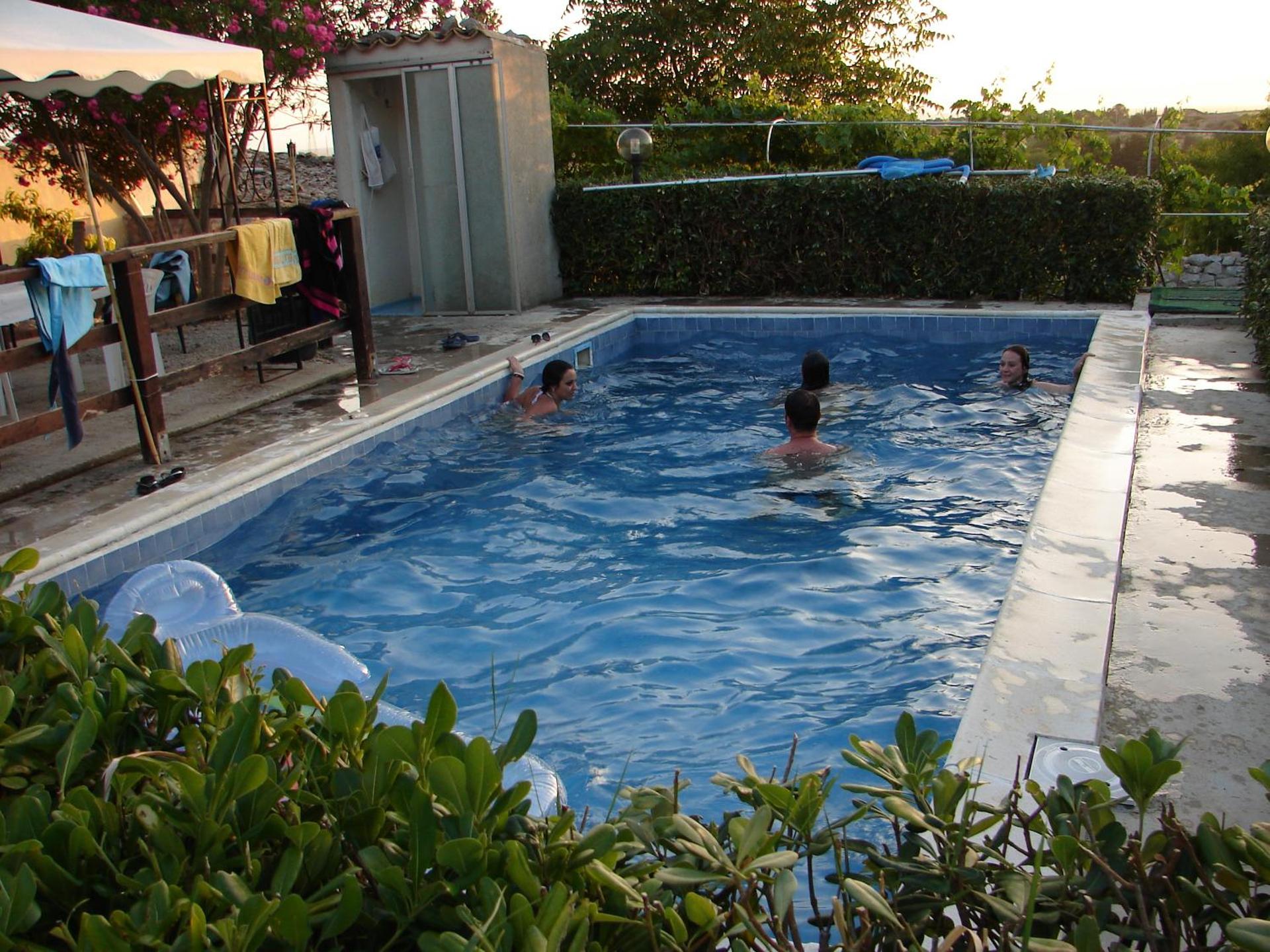 Swimming pool