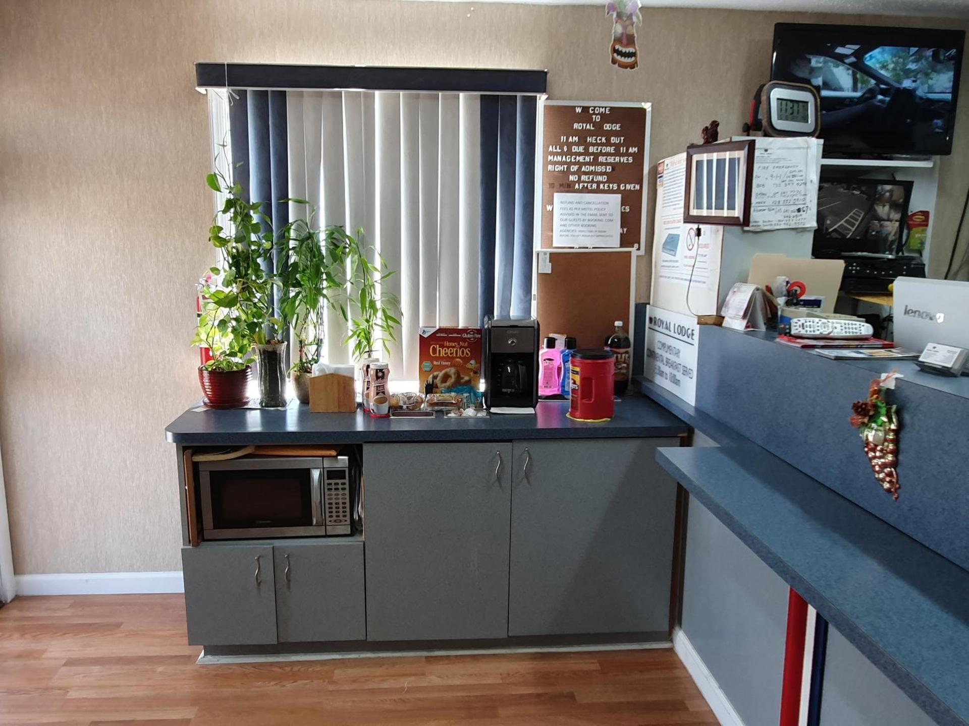 Coffee/tea facilities