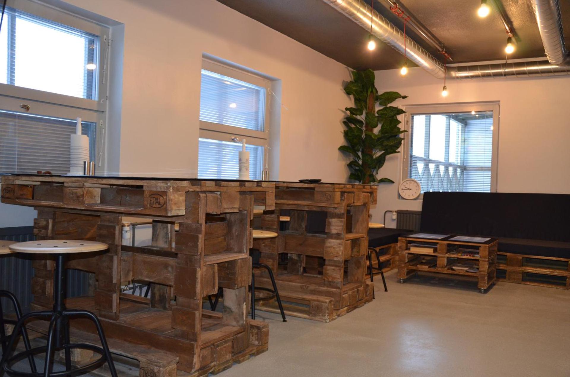 Family Room with Lake View