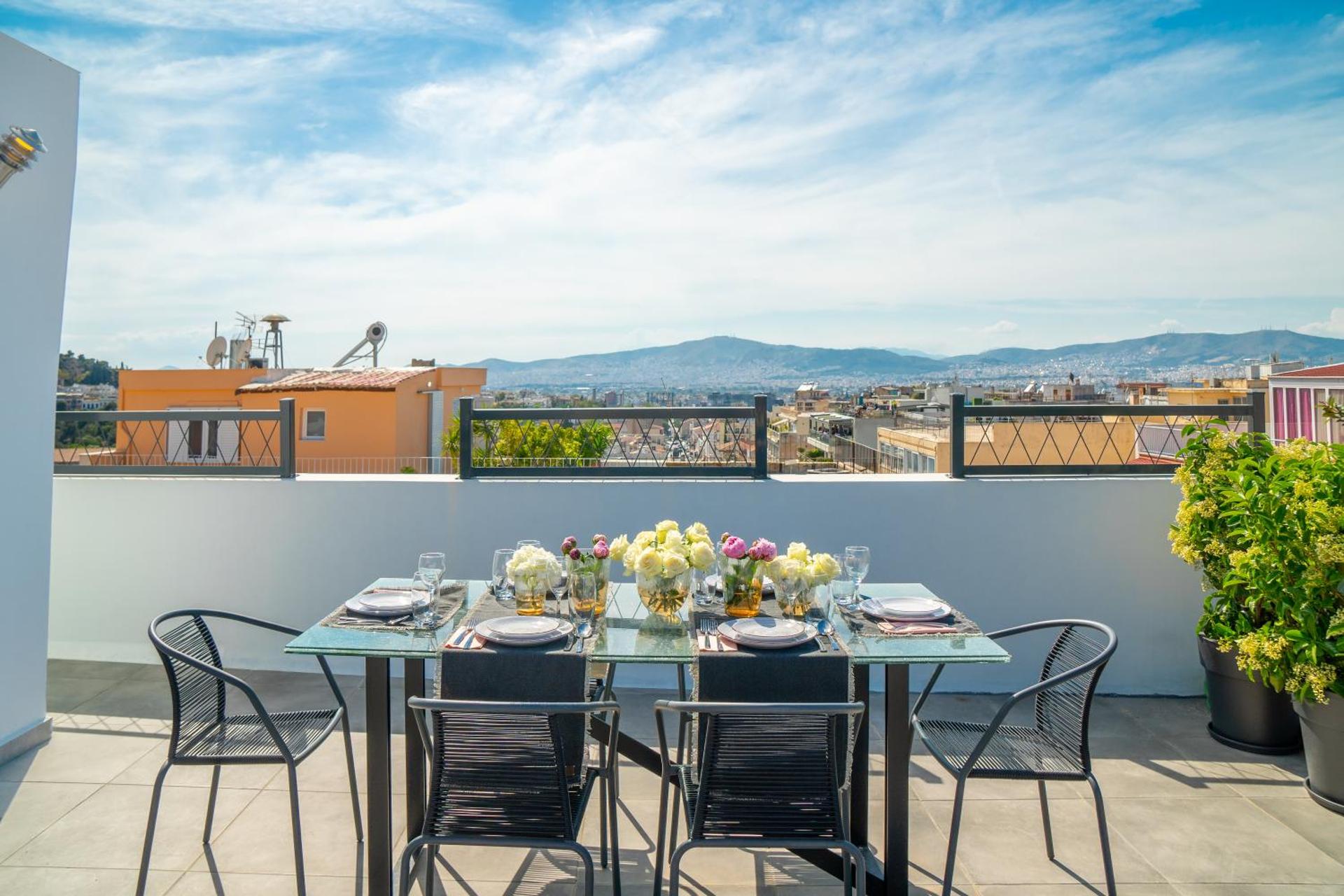 Mythos Luxury Suites