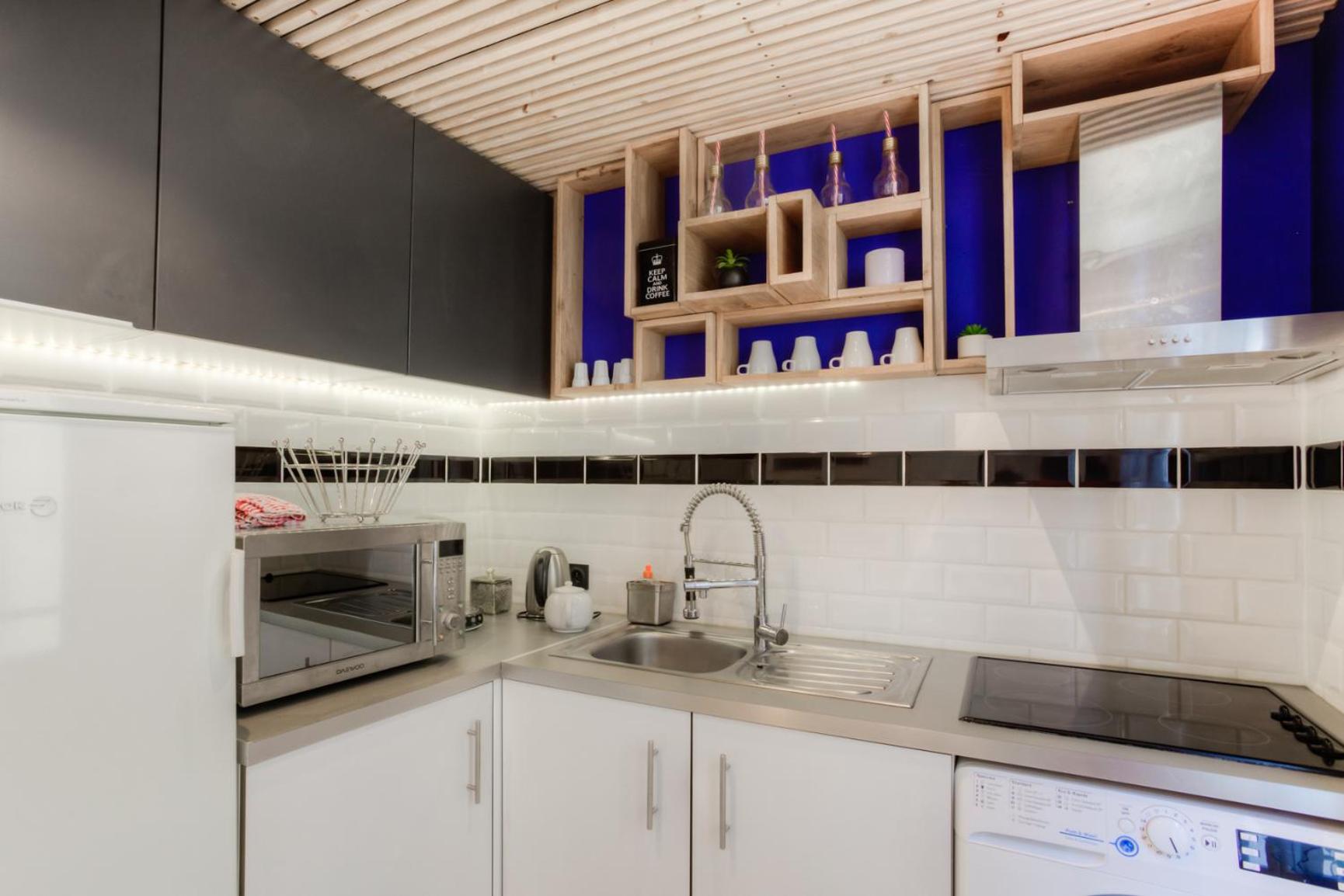 Kitchen or kitchenette