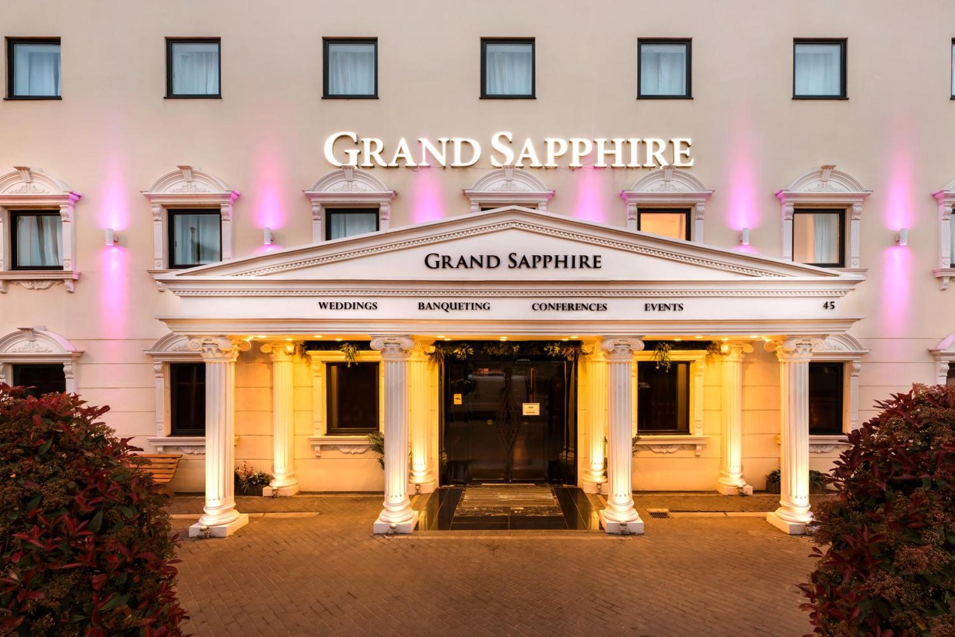 Grand Sapphire Hotel & Banqueting