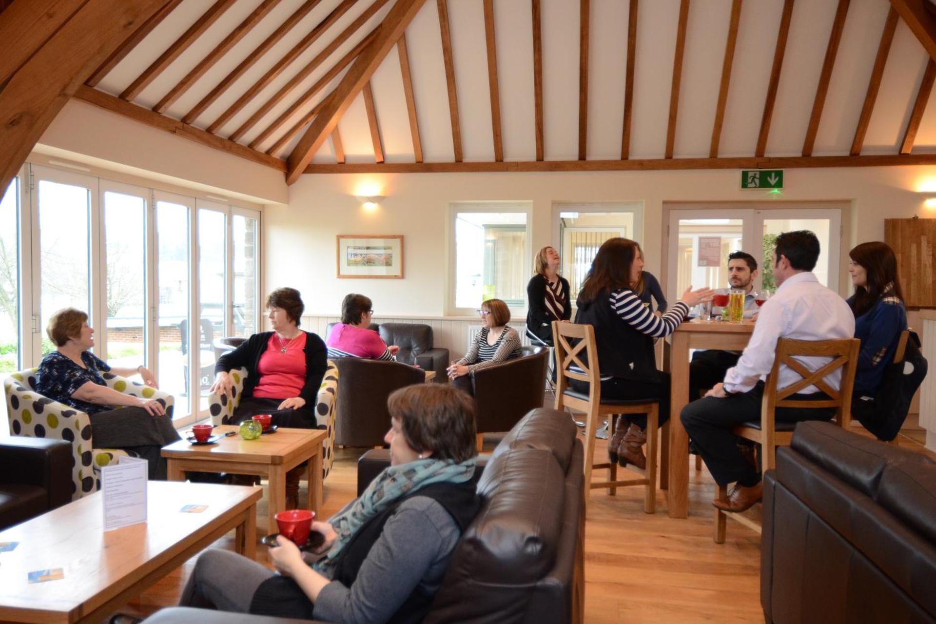 Neuadd Henllan Lodge