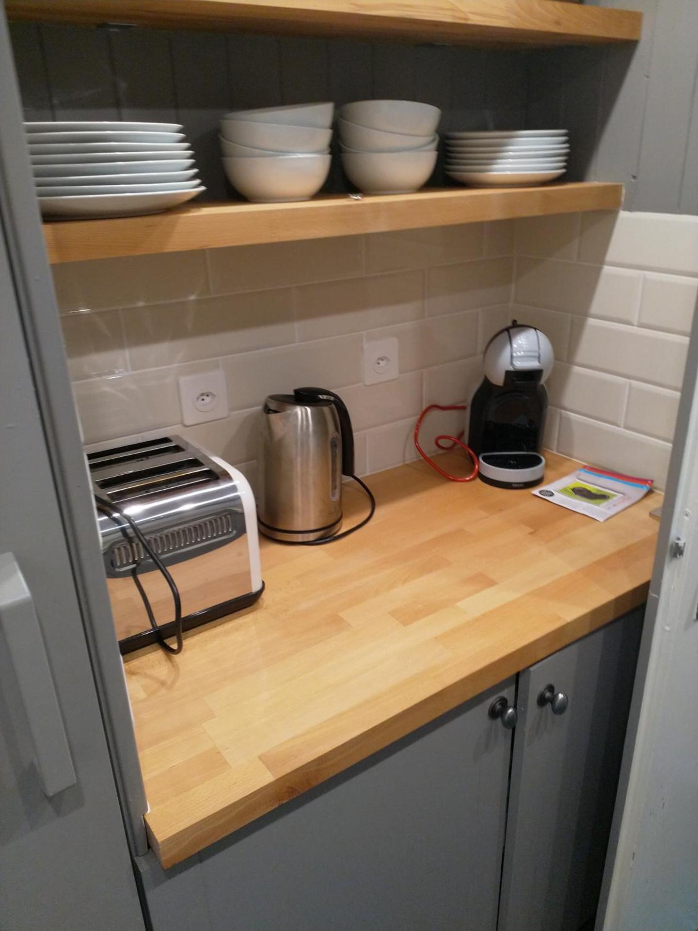Coffee/tea facilities
