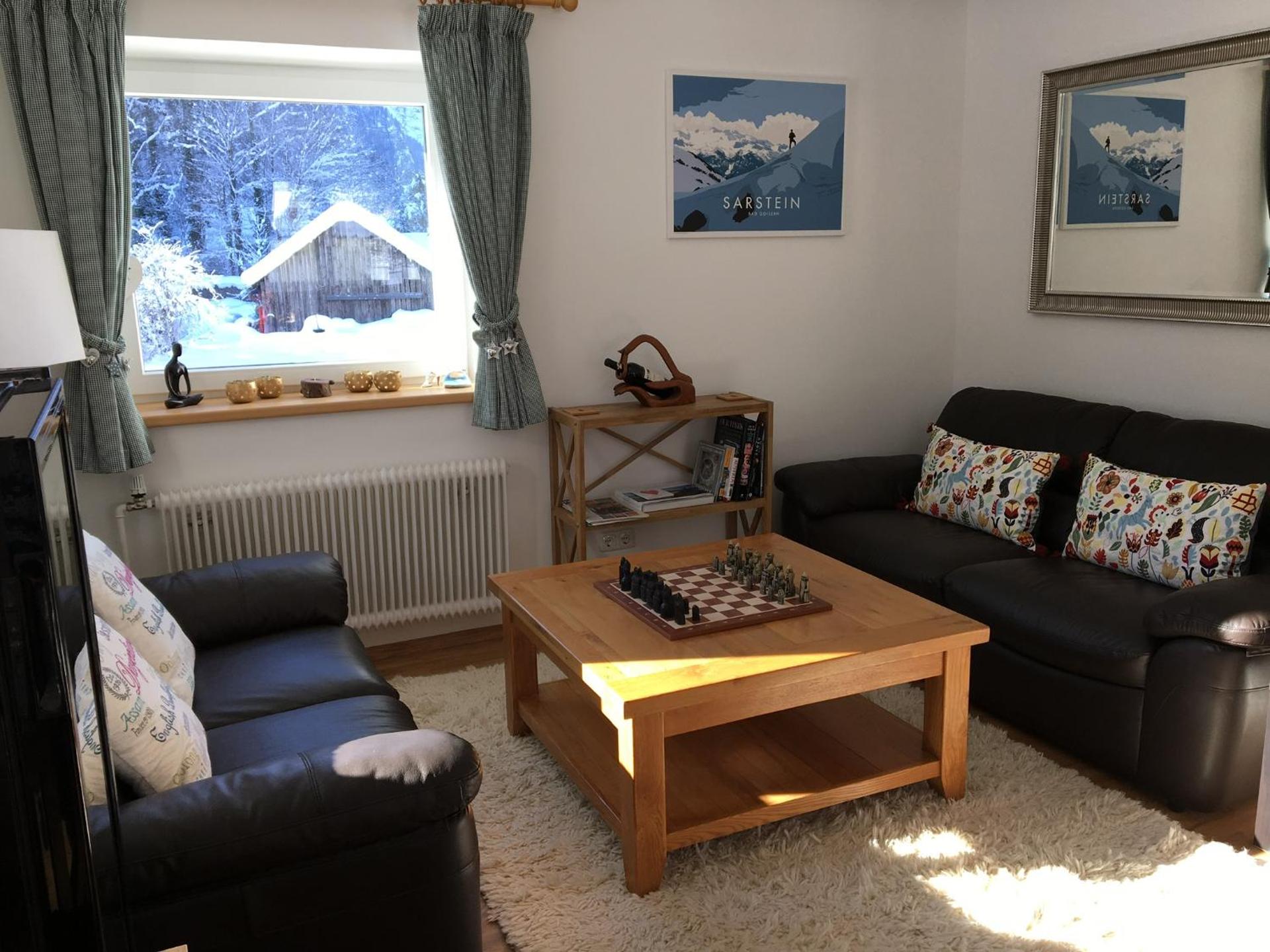 Communal lounge/ TV room