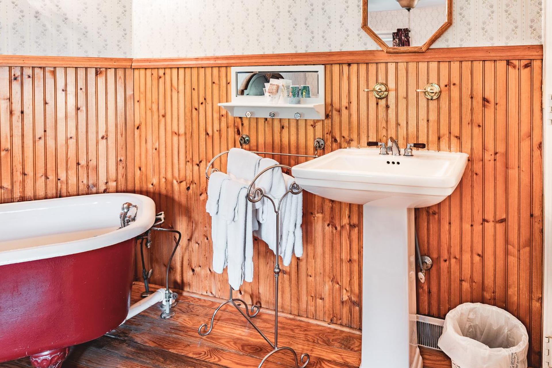 Double Room - Non-Smoking 