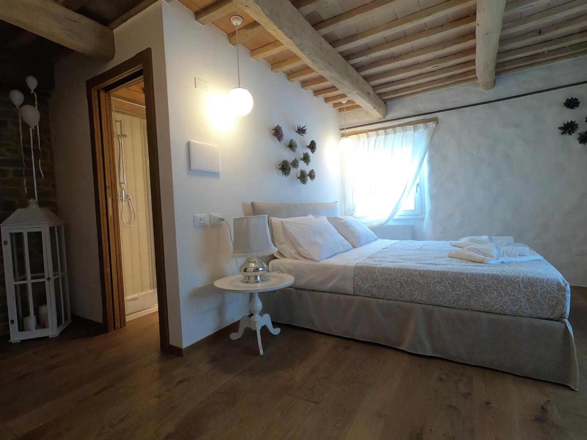 Ampia Camera Matrimoniale