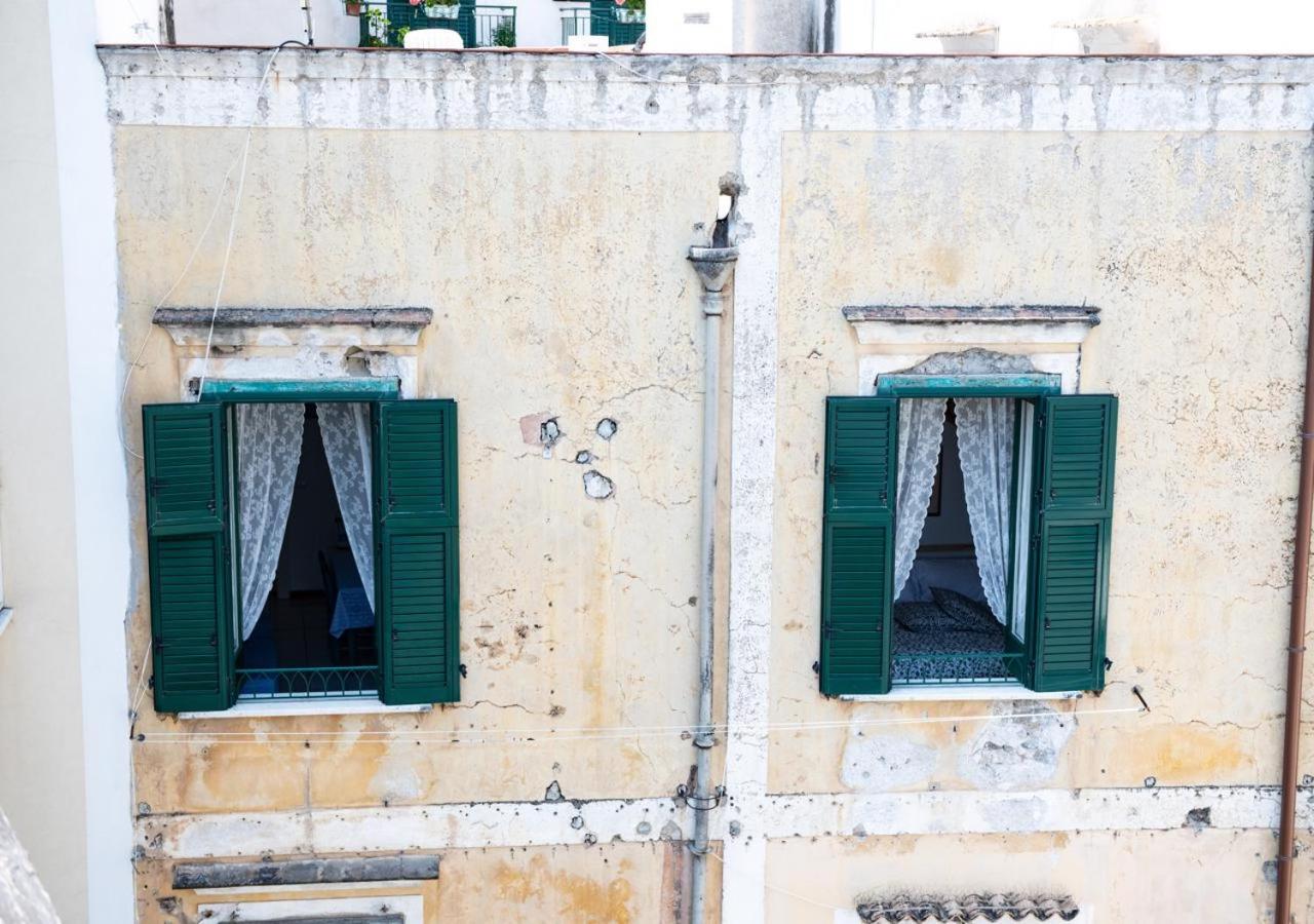 La finestra sul borgo