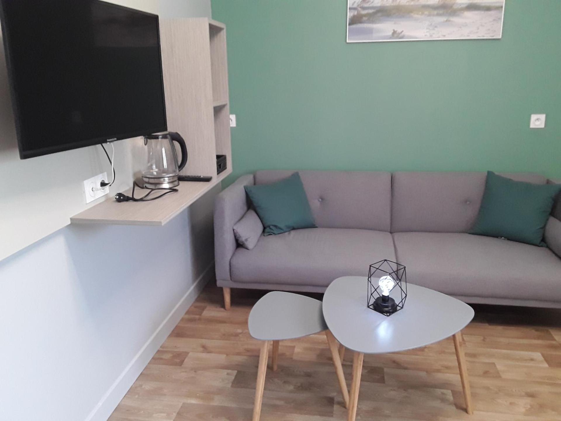 Superior Family Room