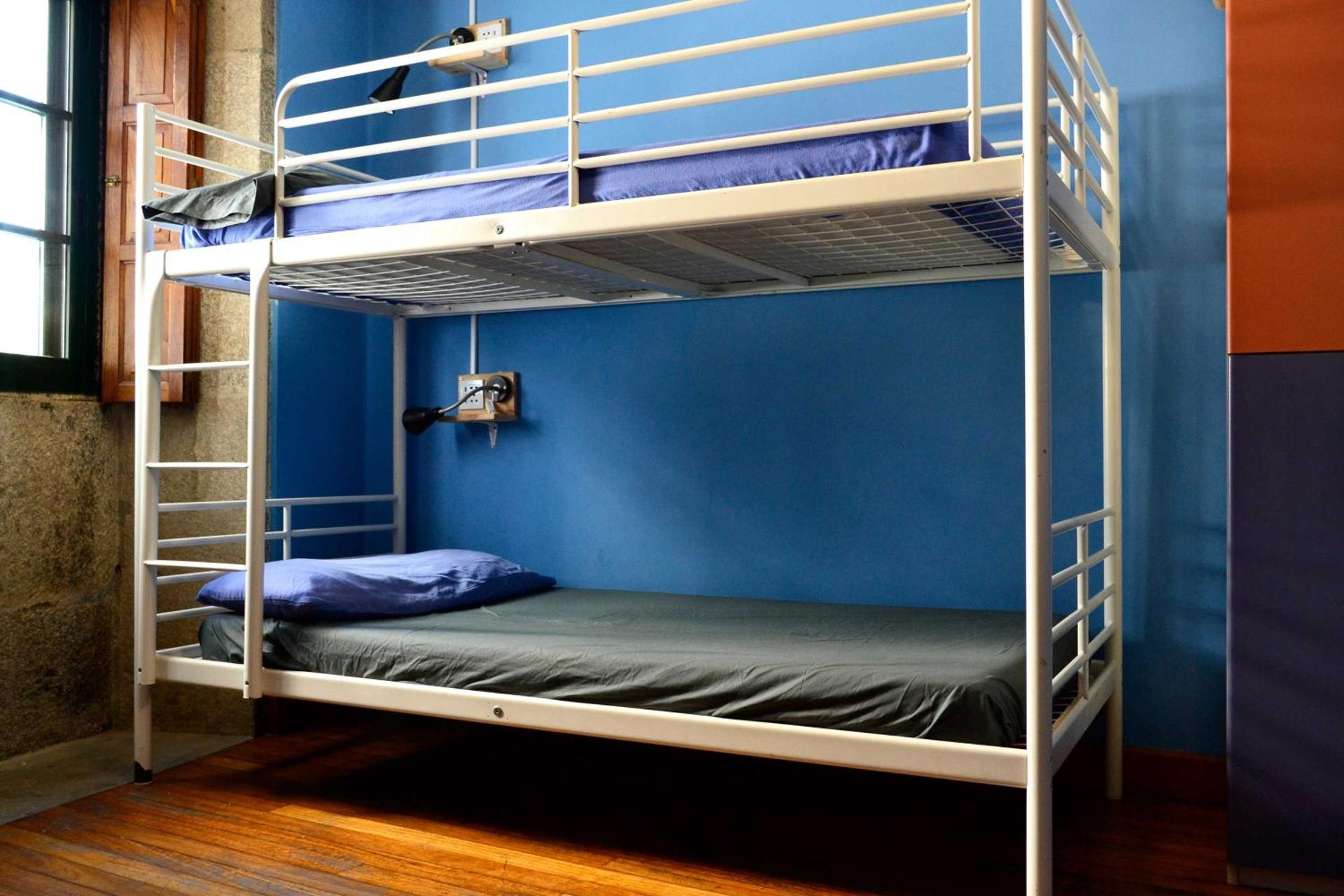 bunk bed