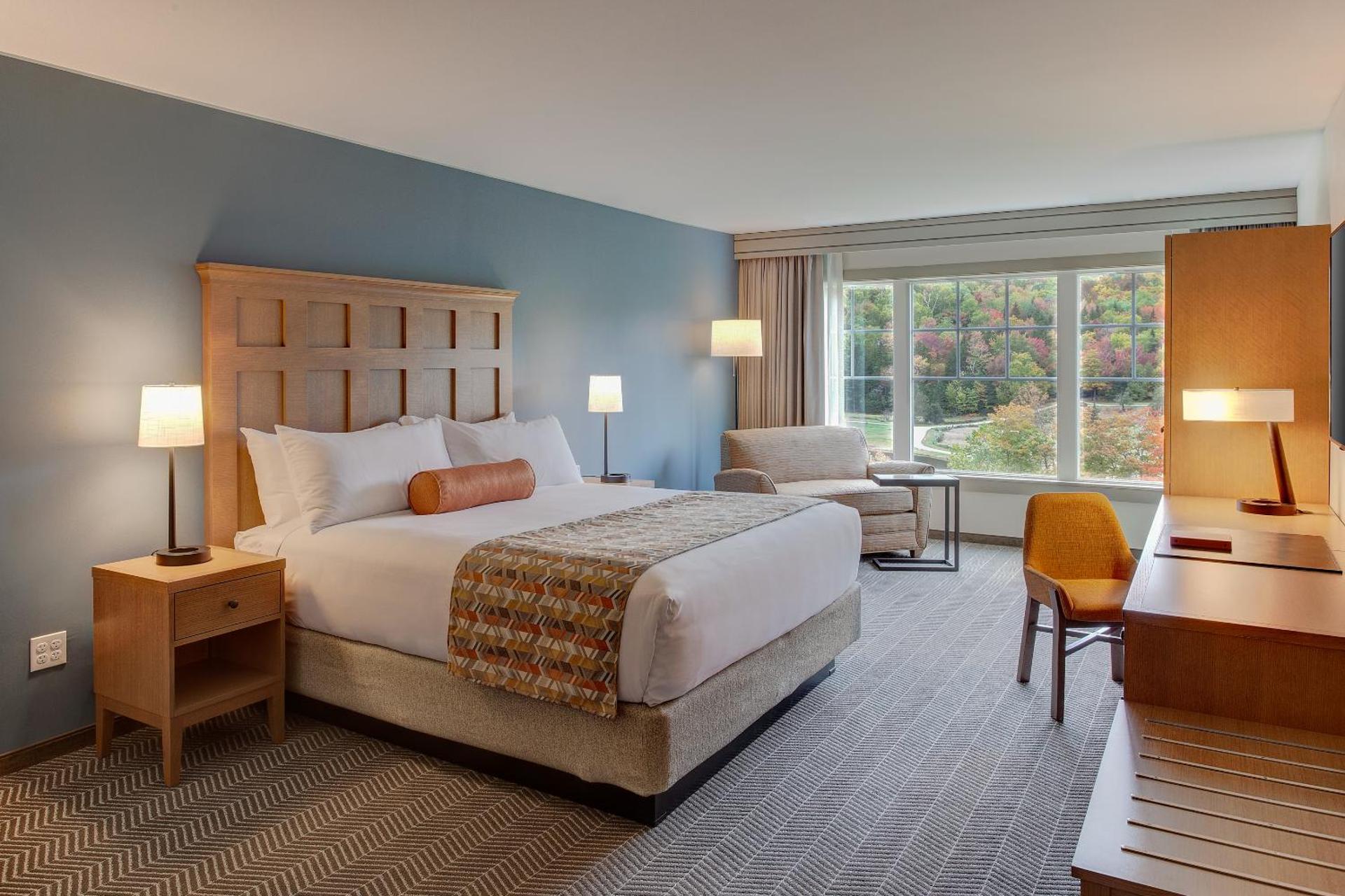 King Room with Mountain View