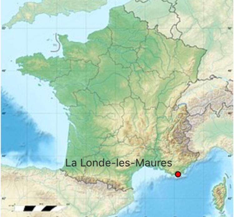 Studio rénové balcon ensoleillé et calme