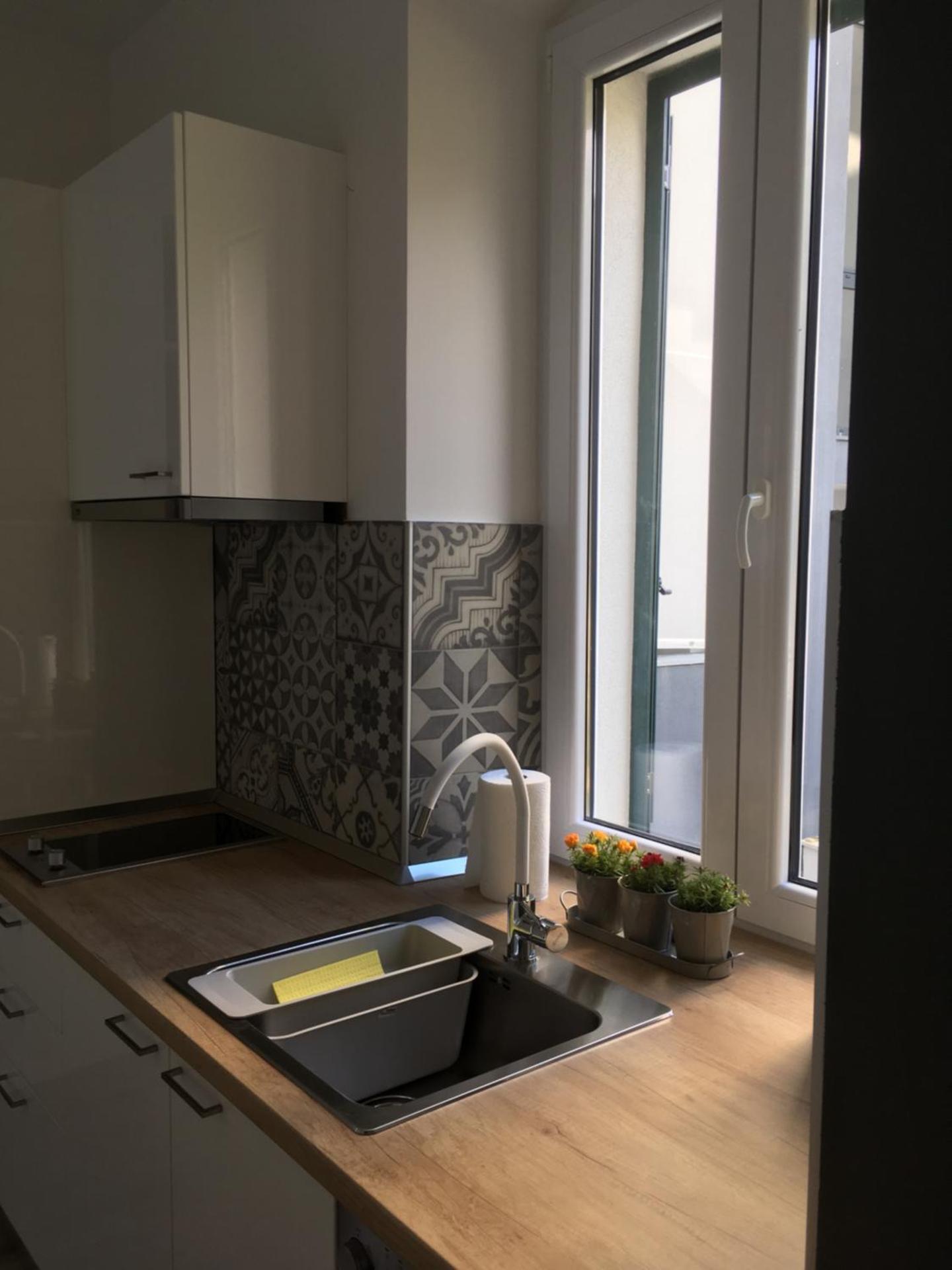 Vana & Tea Luxury Studio Apartment