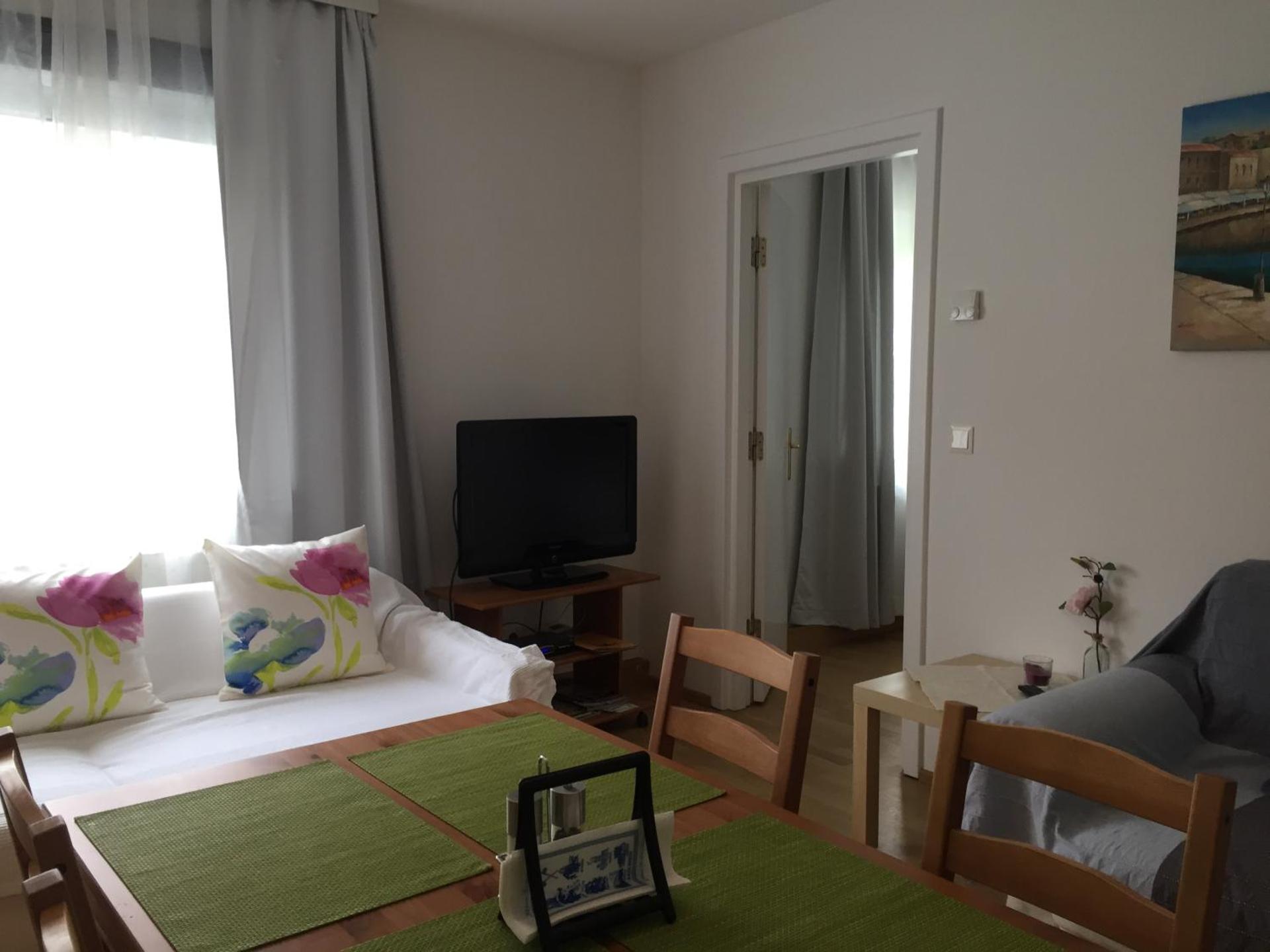 Terrasse Wohnungen mit parking in Zentrum