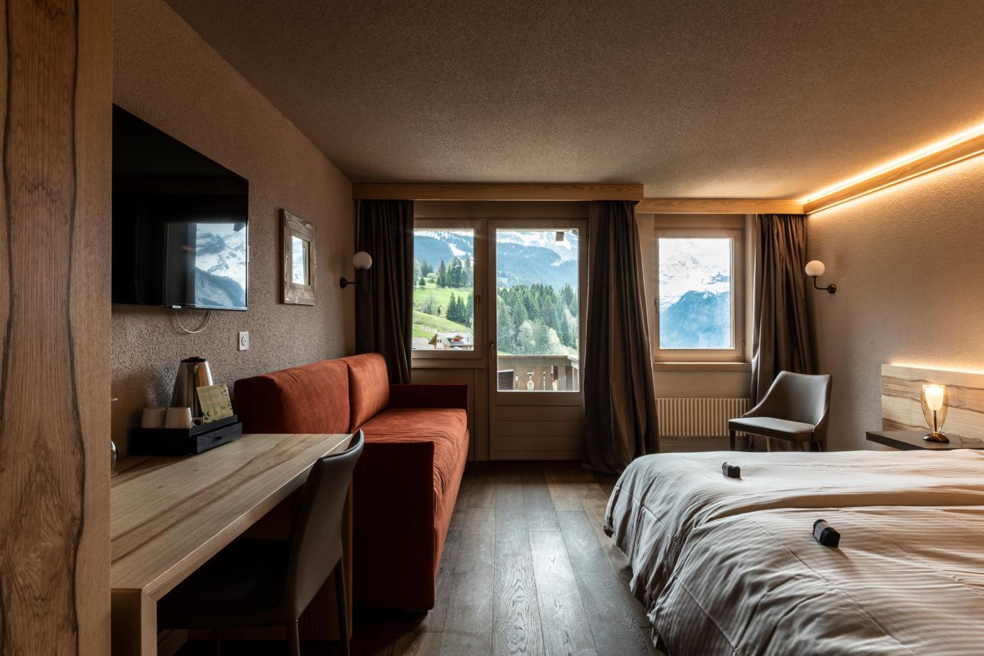 Triple Room with Mountain View