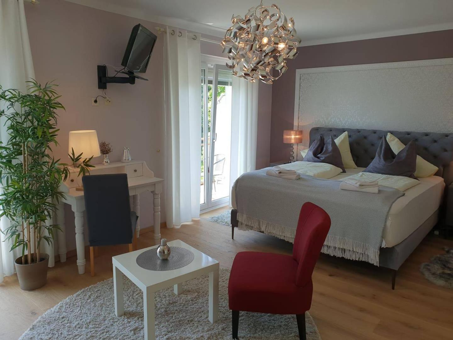 Superior Studio with Balcony and Lake View