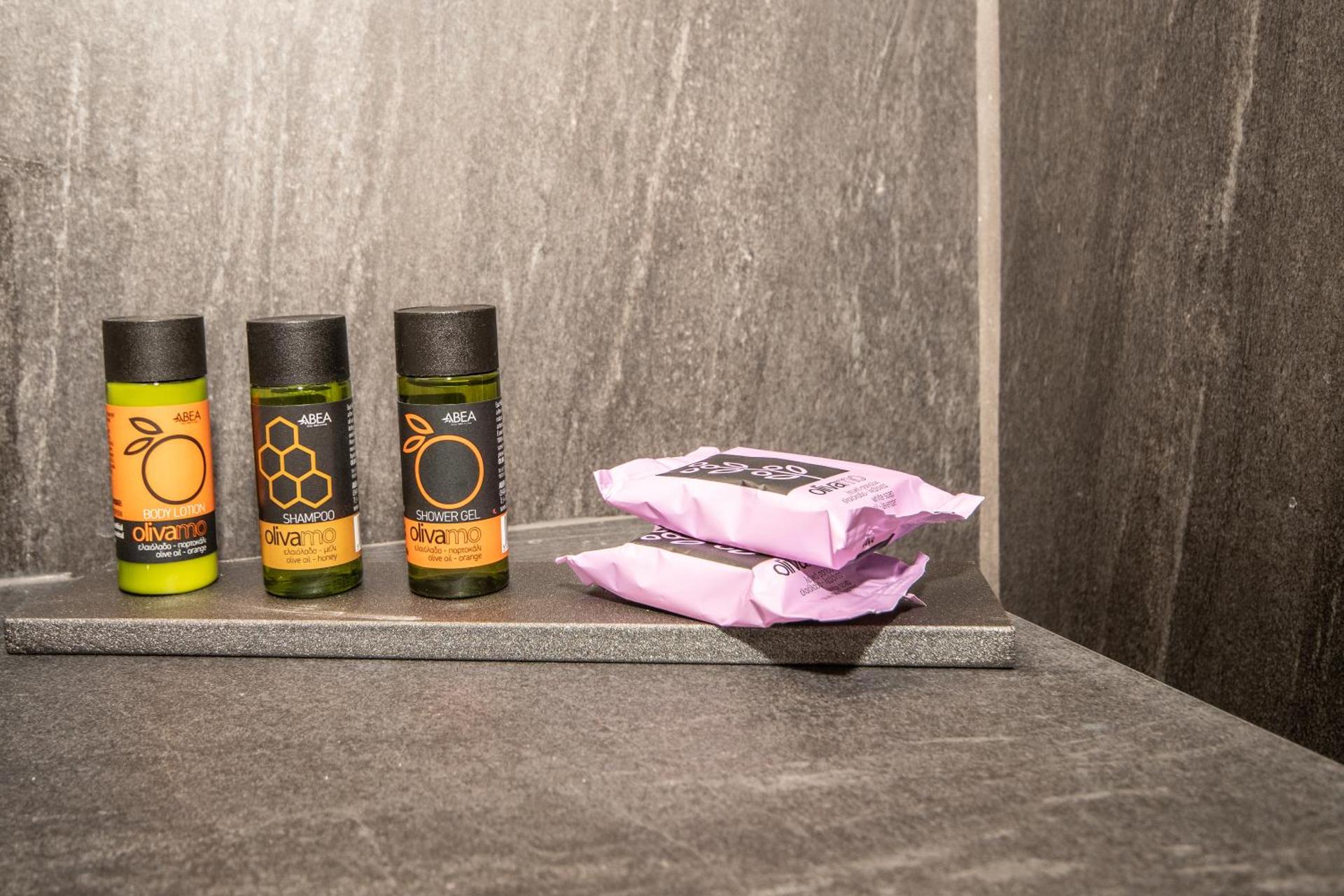 MOS Luxury City Suites - The R suite