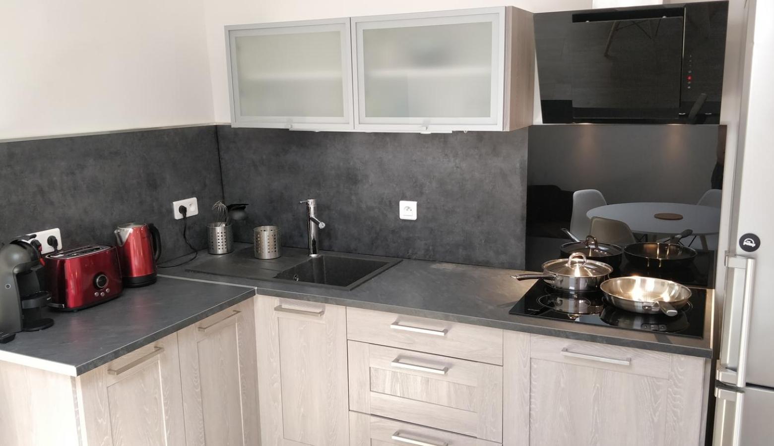 Kitchen or kitchenette